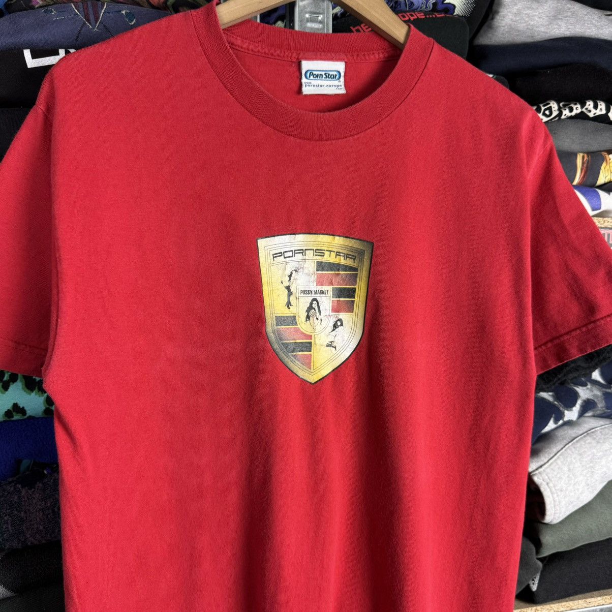 Hook-Ups 90s PORN STAR PUSSY MAGNET TEE ( HOOK UPS TOY MACHINE ) Size US M / EU 48-50 / 2 - 2 Thumbnail