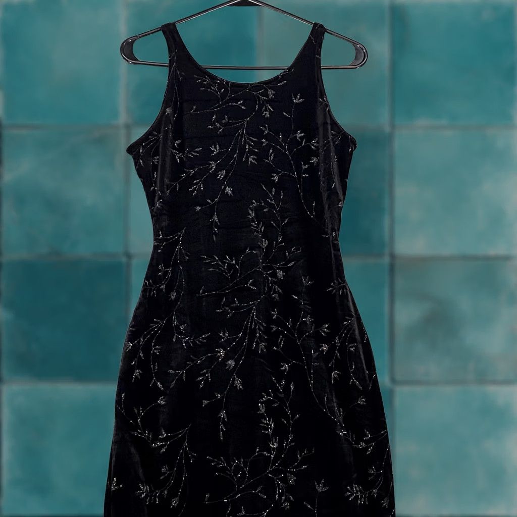 Velvet VINTAGE Roberta Dress Womens Small Velvet Whimsigoth Gown Maxi Open Back Prom Size S / US 4 / IT 40 - 1 Thumbnail