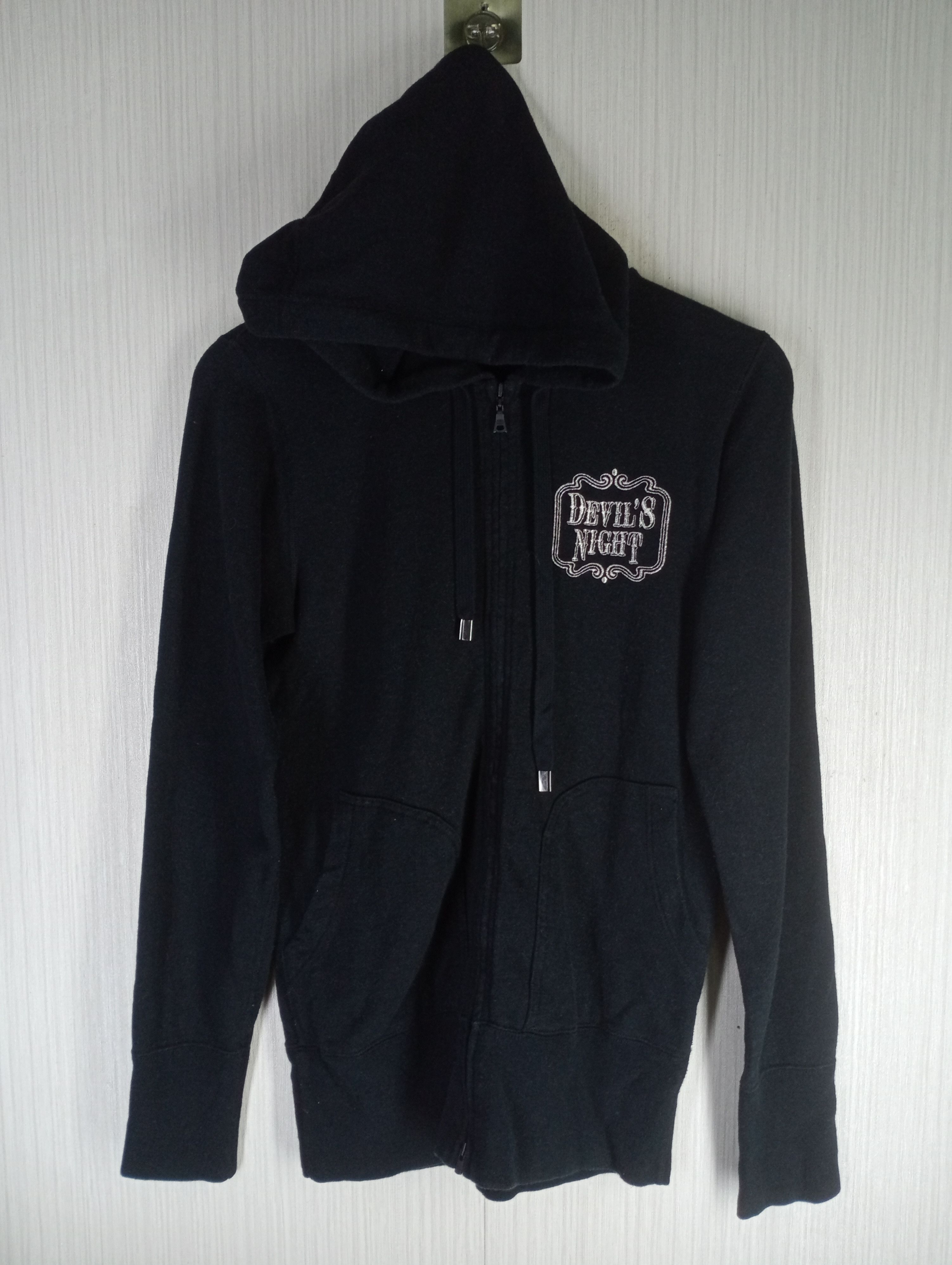 Hysteric Glamour Vintage Hysteric Glamour Devil's Night Meet The Creeper Hood Size US M / EU 48-50 / 2 - 7 Thumbnail