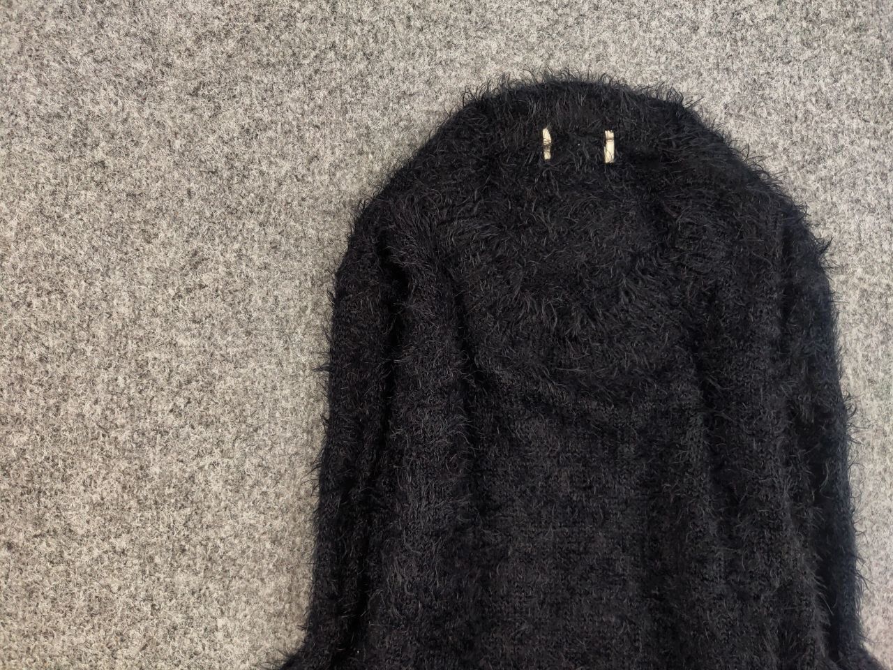 Other Vintage Japanese Black Mohair Style Fuzzy Sweater Y2K Size US M / EU 48-50 / 2 - 11 Thumbnail