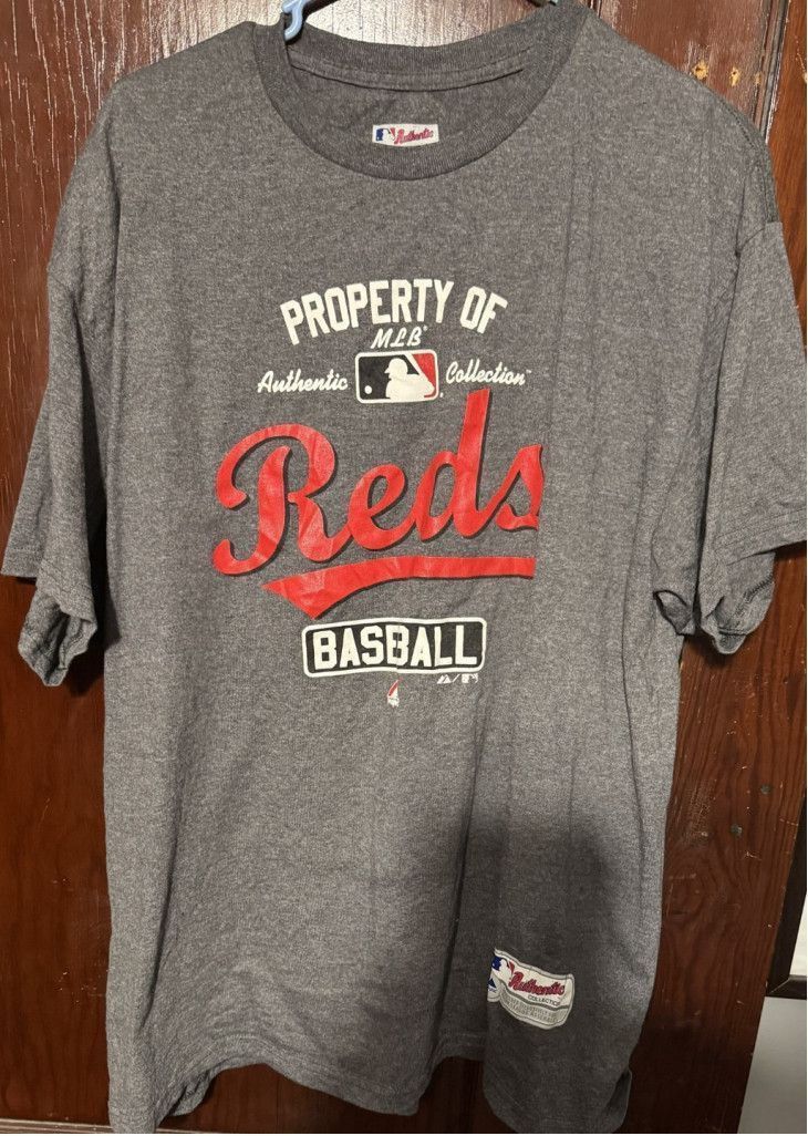 Majestic Cincinnati Reds Majestic S/S T-Shirt Gray Men’s Size XL Size US XL / EU 56 / 4 - 1 Thumbnail
