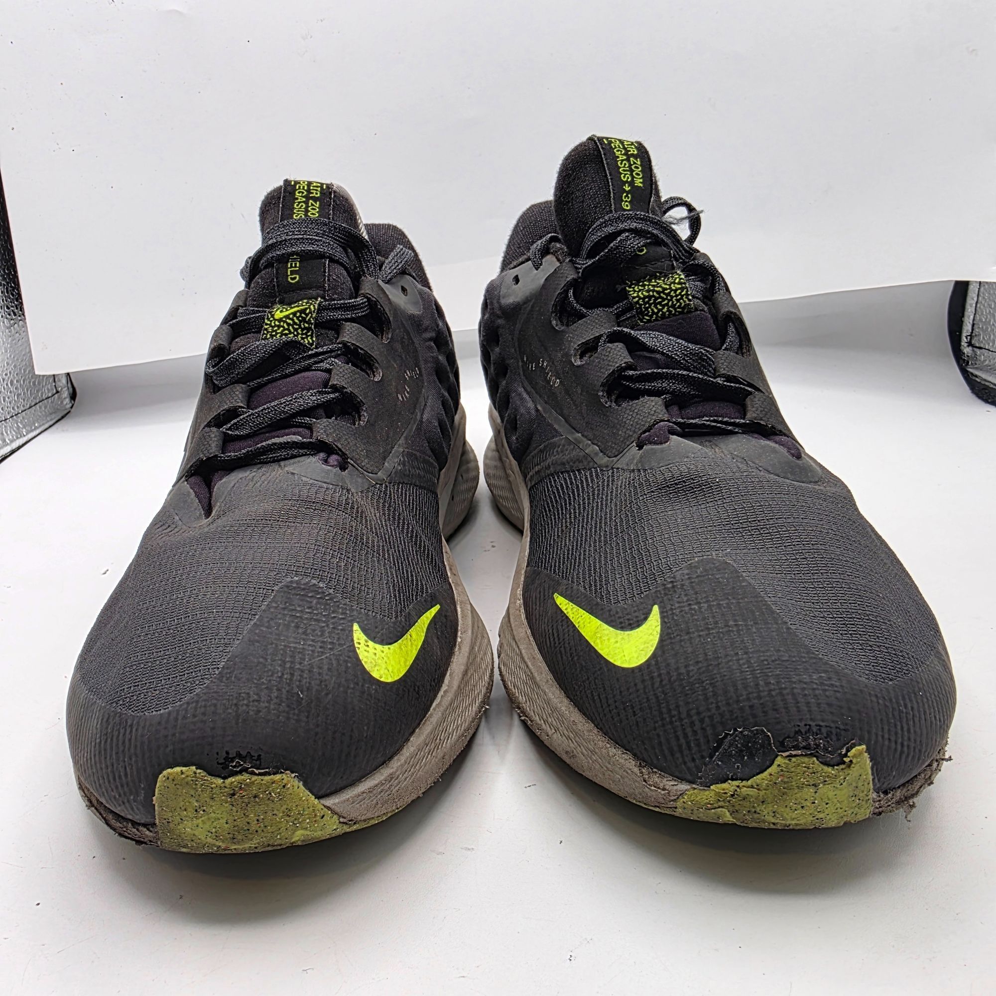 Nike Nike Air Zoom Pegasus 39 Shield Mens Size 7.5 Black Dark Smo Size US 7.5 / EU 40-41 - 12 Thumbnail
