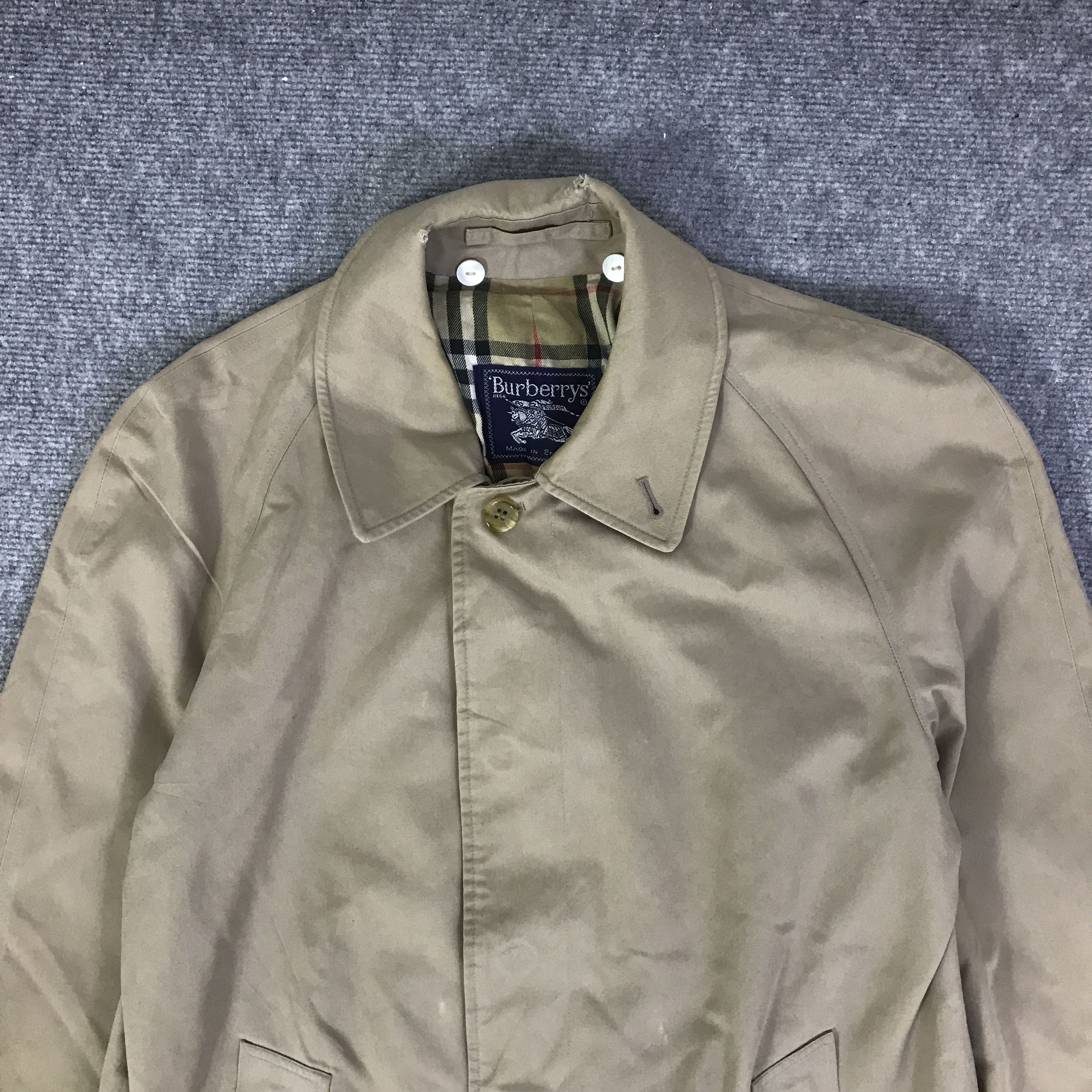 Burberry BURBERRY LONG COAT DISTRESSED COLLER JACKET Size US L / EU 52-54 / 3 - 2 Thumbnail