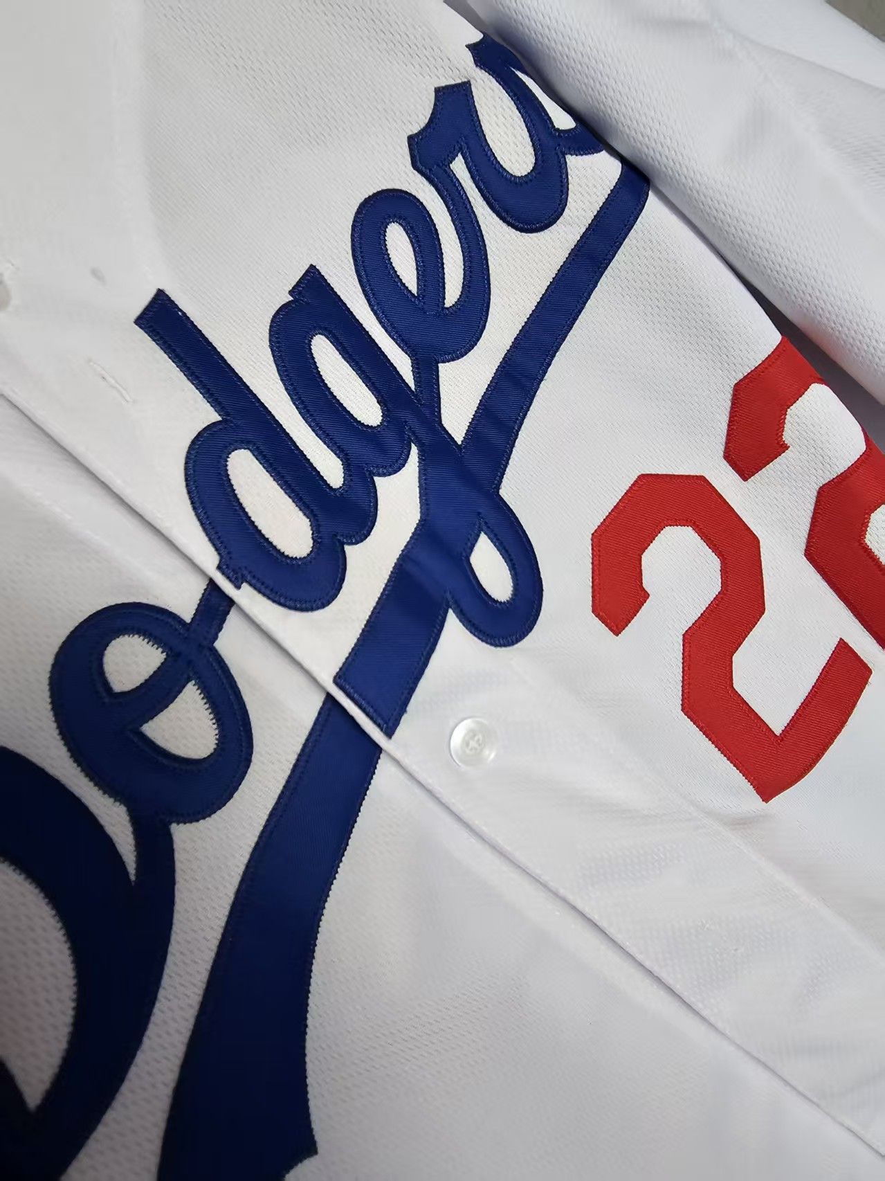 MLB Los Angeles Dodgers 22 Kershaw Jersey White M Size US M / EU 48-50 / 2 - 2 Thumbnail