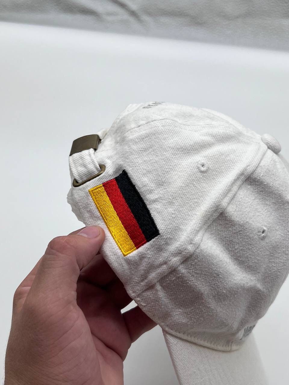 Mercedes-Benz × Vintage Mercedes Benz 2011 white Vintage cap hat racing Size ONE SIZE - 3 Thumbnail