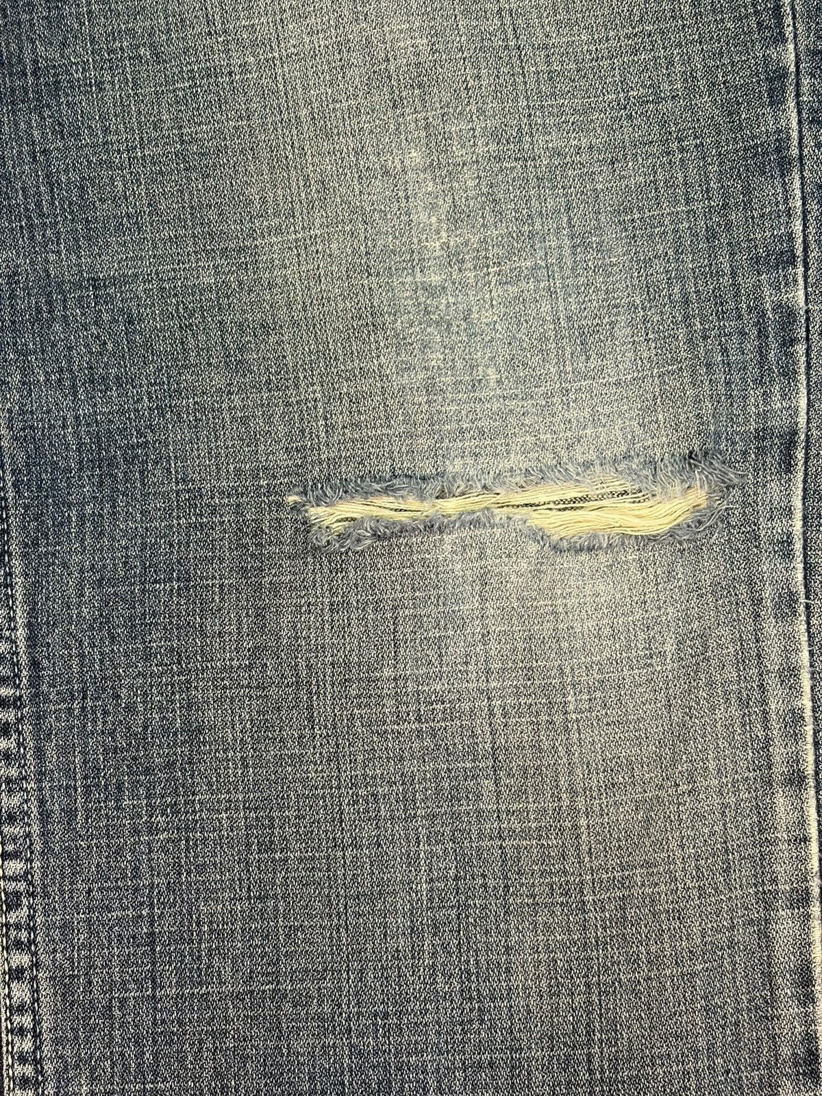 Levi's Vintage 90s Levis Faded Wash Distressed Loose Jeans Size US 38 / EU 54 - 3 Thumbnail