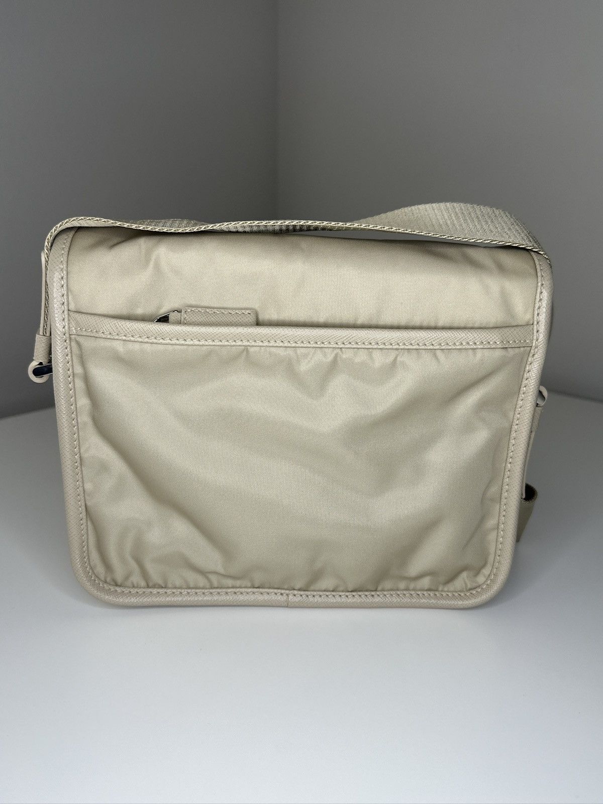 Prada Prada Beige Re-Nylon Shoulder Bag Size ONE SIZE - 3 Thumbnail