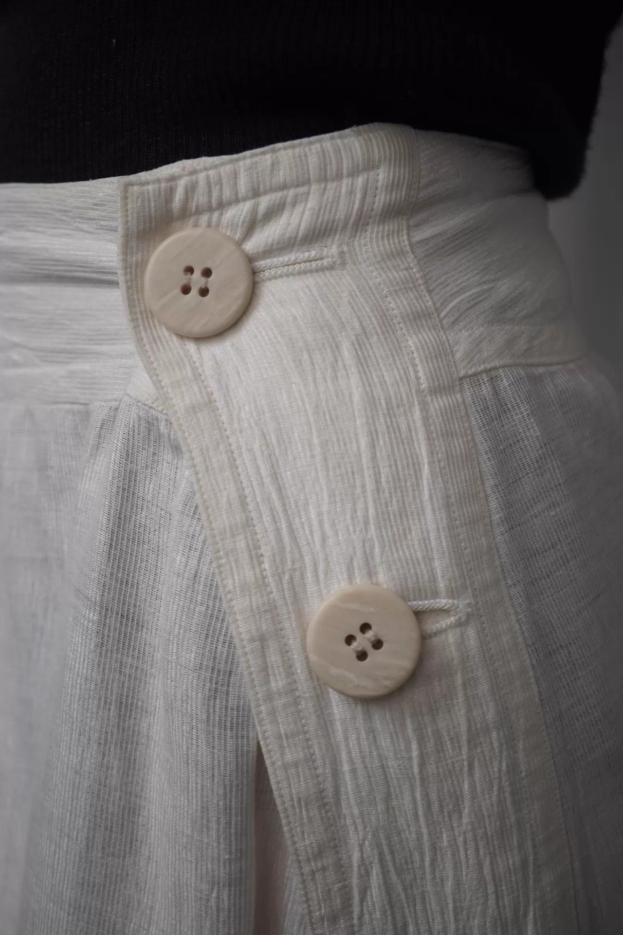 Issey Miyake Issey Miyake 1994ss White Linen 4-button Skirt M Size 27" / US 4 / IT 40 - 8 Thumbnail