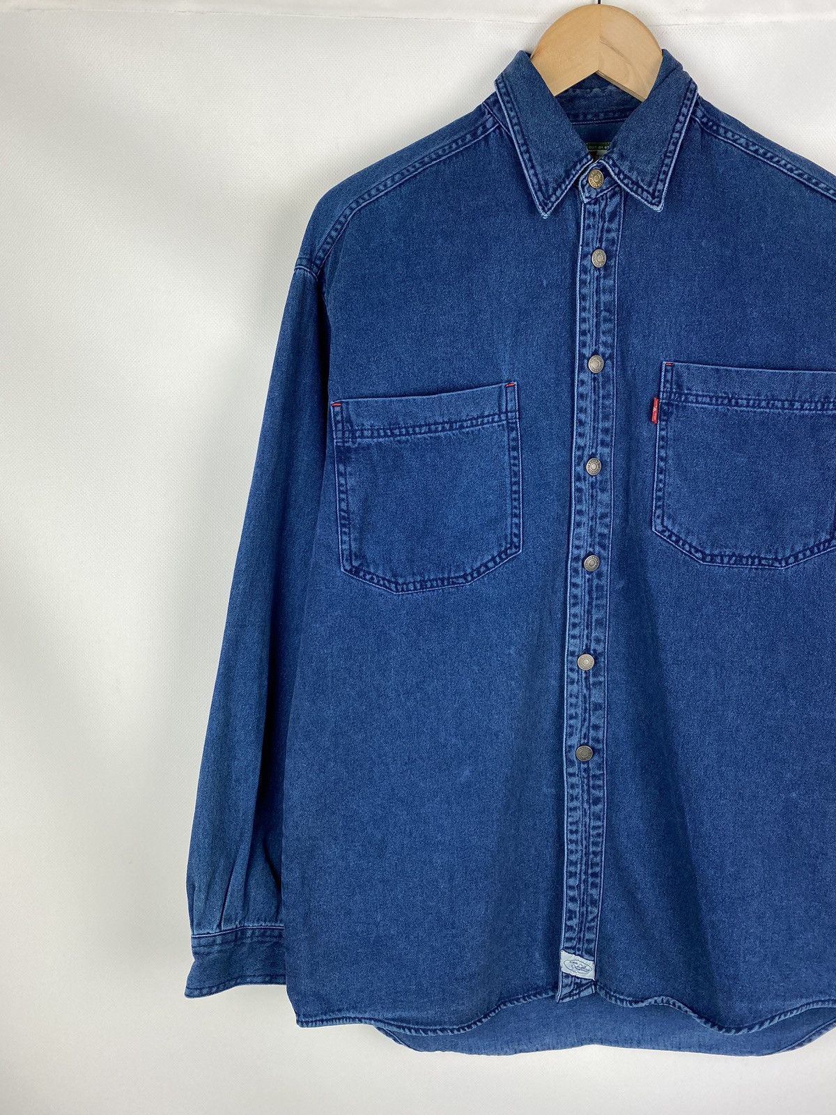 Levi's Levis Vintage Men’s Long Sleeve Denim Button Up Shirt Size US S / EU 44-46 / 1 - 2 Thumbnail