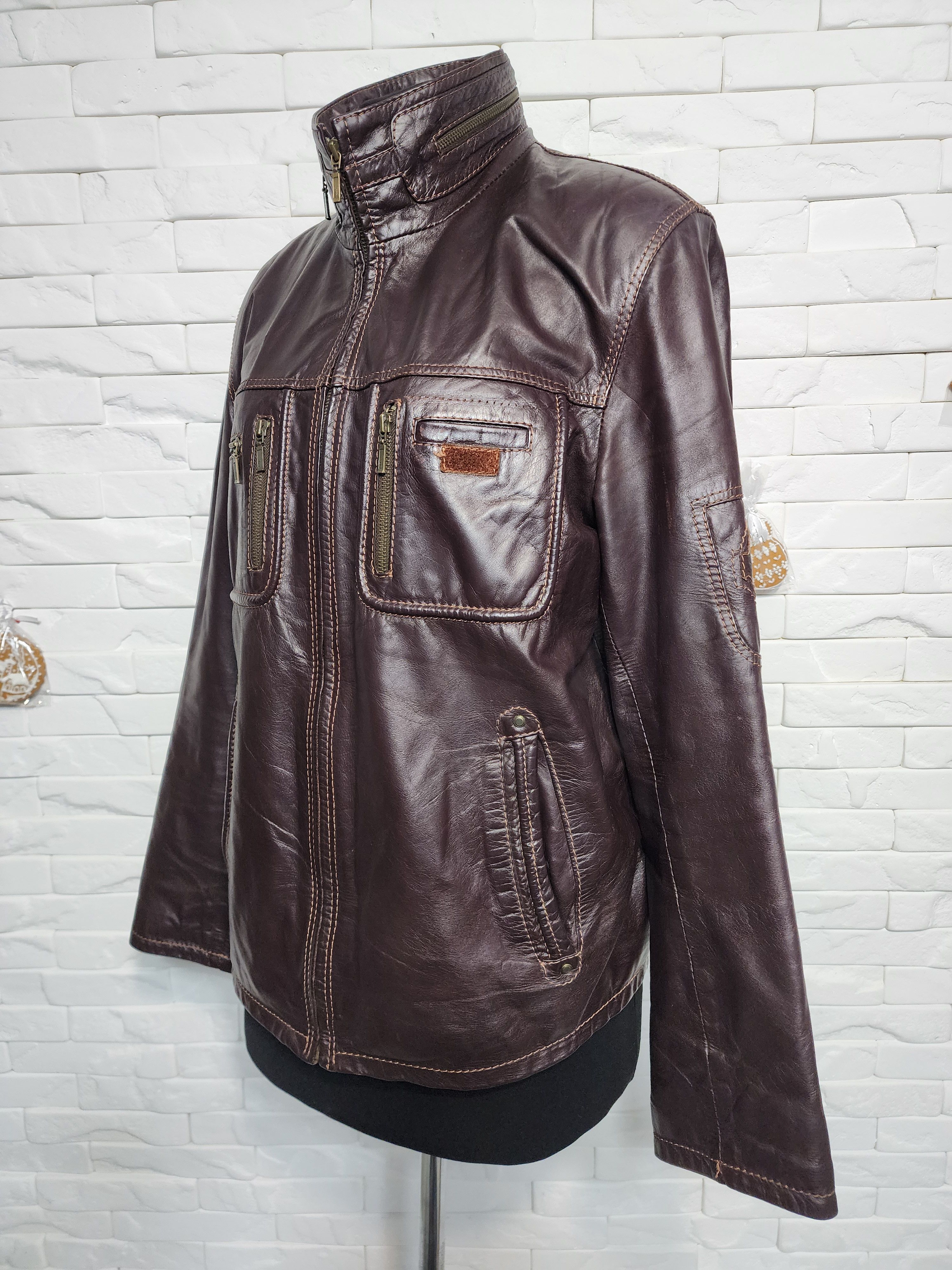 Uniqlo Brown Leather Jacket: Men's Zippered Bomber with Pockets Size US M / EU 48-50 / 2 - 1 Thumbnail