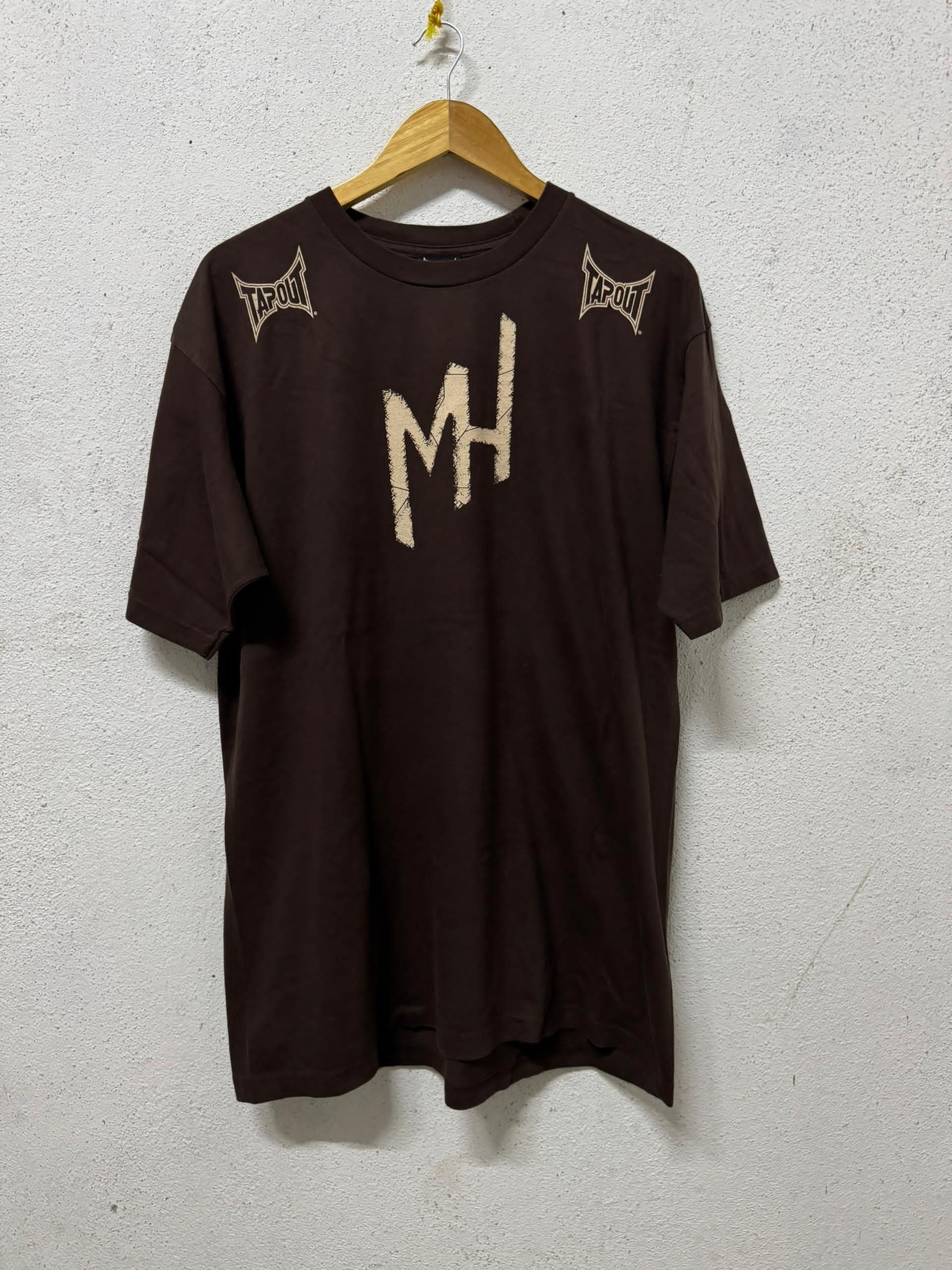 Tapout Vintage y2k tapout matt hughes fighter nice backhit design Size US XL / EU 56 / 4 - 1 Thumbnail