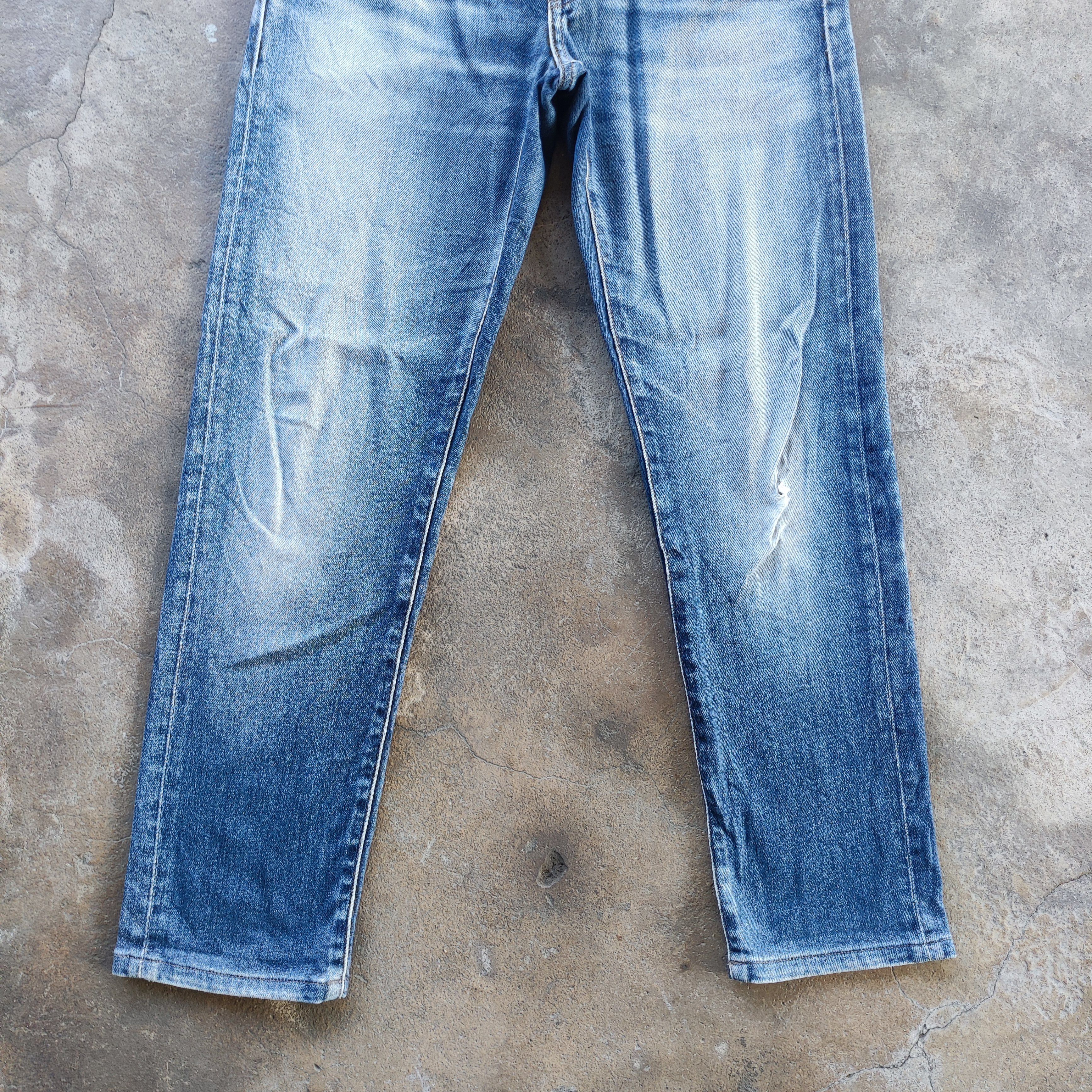 Japanese Brand Vintage Japanese Brand Jeans Ripped Faded Pants Size US 31 - 4 Thumbnail