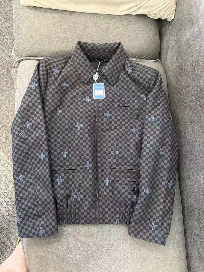Louis Vuitton Louis Vuitton Plaid checkerboard lapel jacket Size US L / EU 52-54 / 3 - 1 Thumbnail