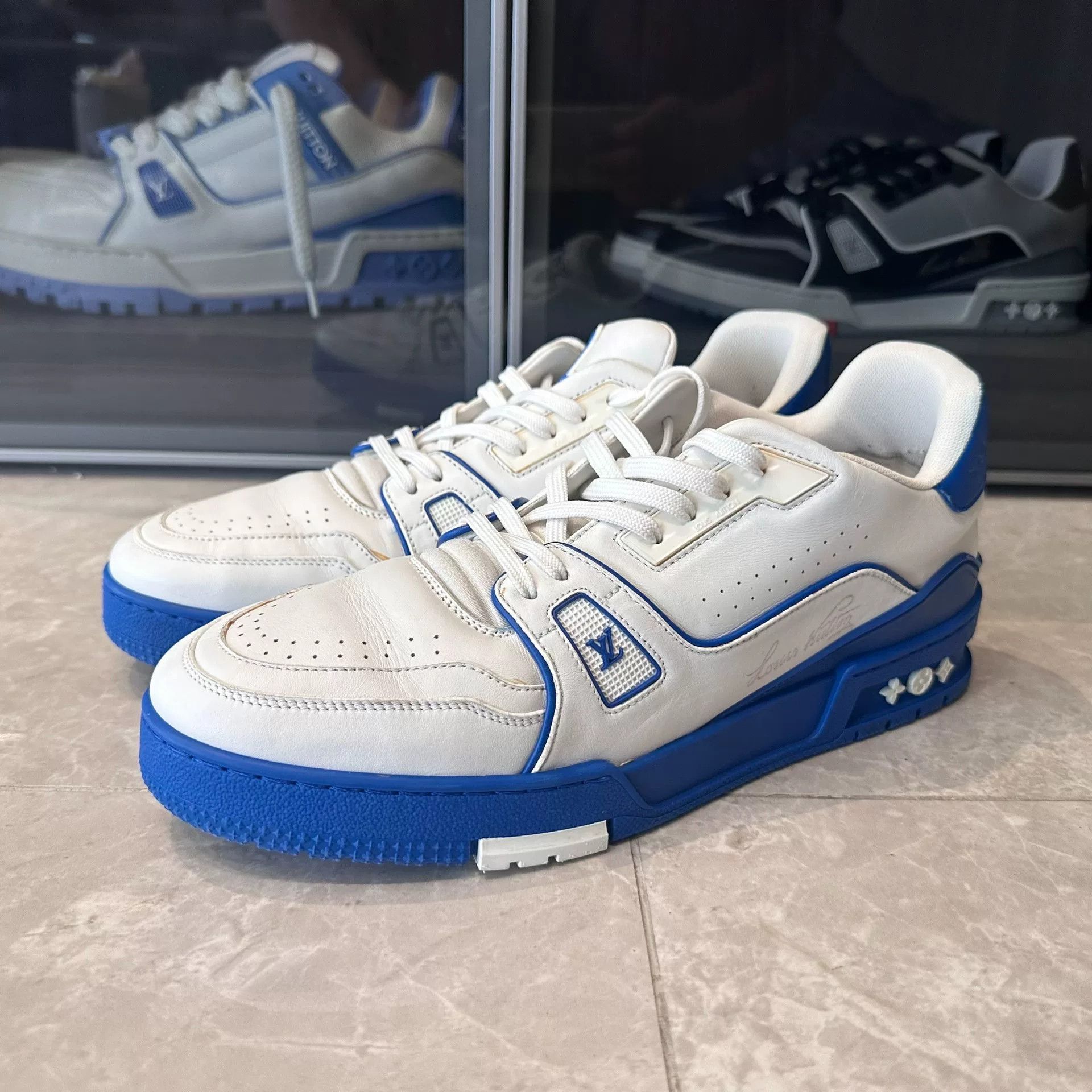 Louis Vuitton Louis Vuitton Training Blue Lowtop Sneakers 9 Men Size US 9 / EU 42 - 1 Thumbnail