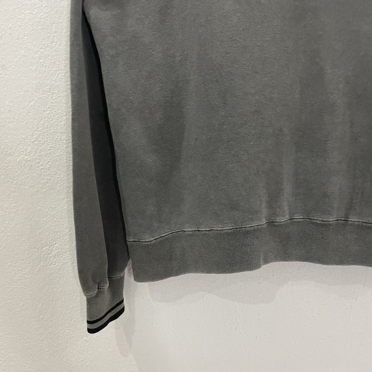 Japanese Brand Vintage 90s Bitch Skatebords Faded Sweatshirt Size US M / EU 48-50 / 2 - 10 Thumbnail