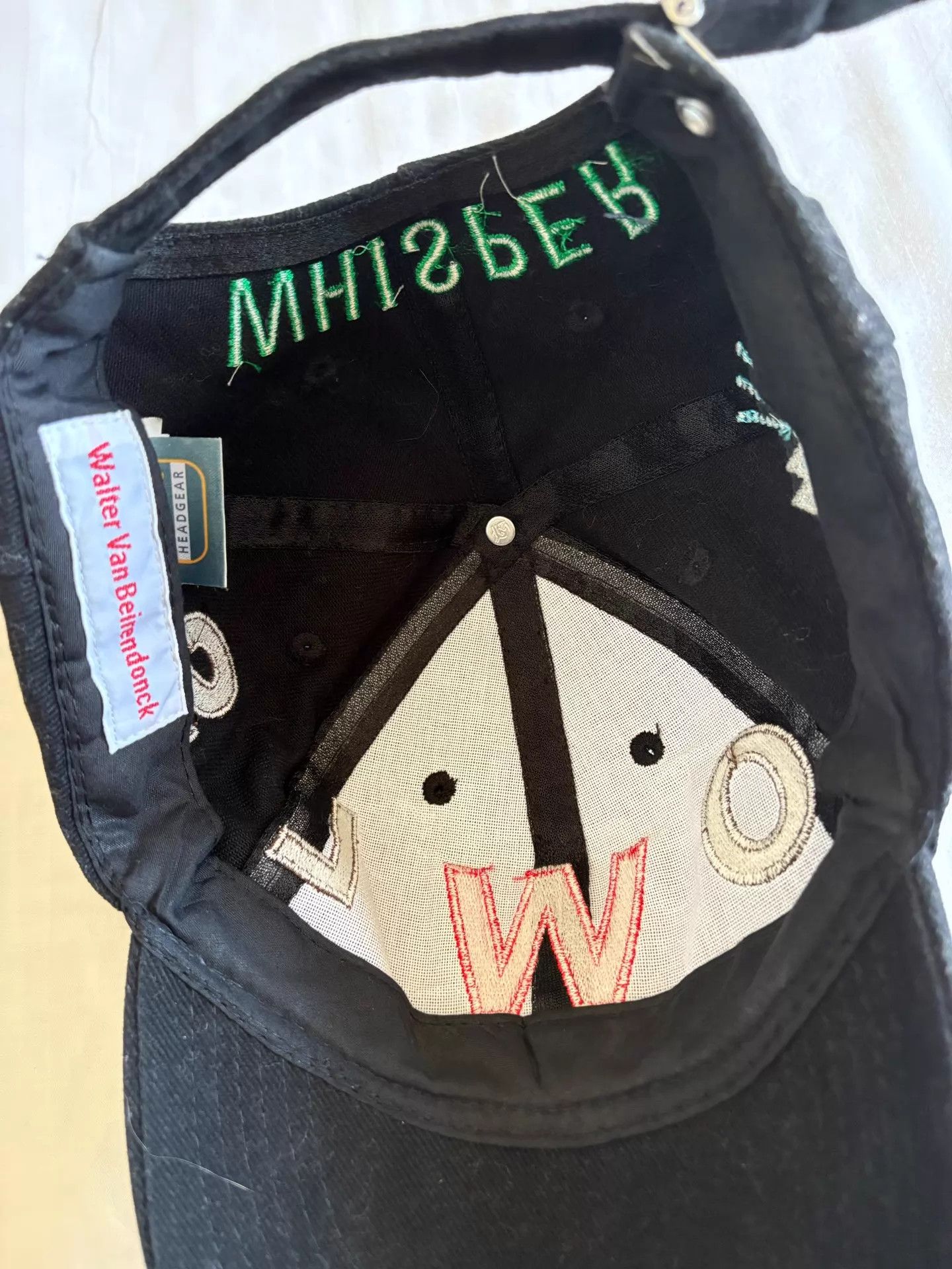 Walter Van Beirendonck WVB Vtg W Logo Wolf Embroidery Corduroy-like Hat Size ONE SIZE - 6 Thumbnail