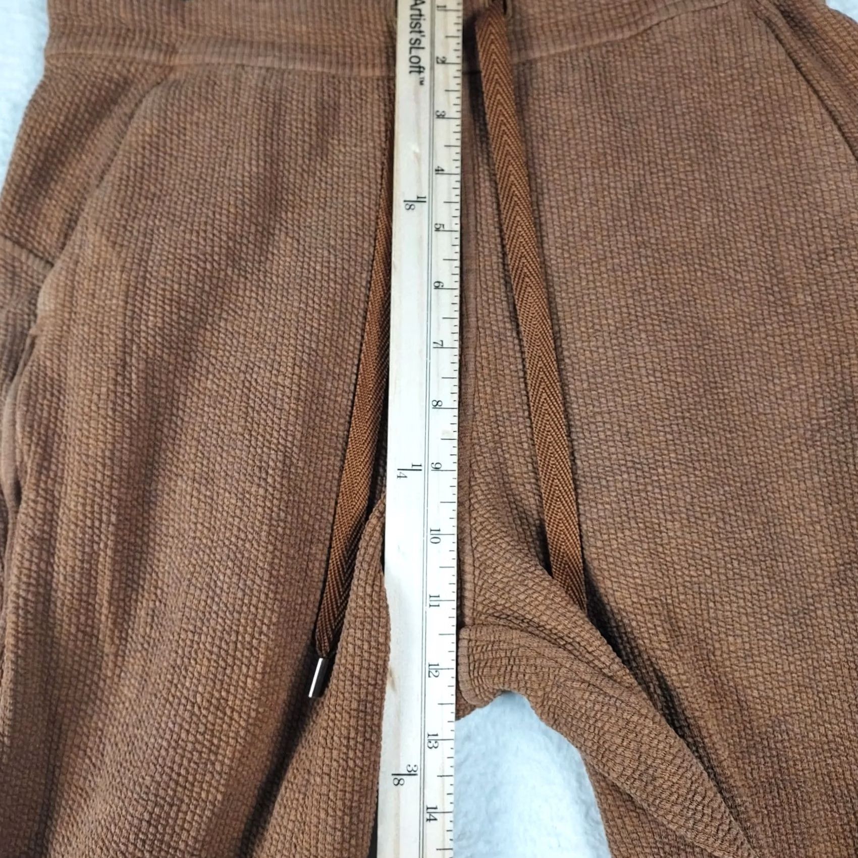 Lululemon Lululemon Womens Brown Textured Joggers Thermal Waffle Lounge Pants Size 6 Womens Jogger Pants Brown Textured Thermal Lounge Pants Size 28" / US 6 / IT 42 - 7 Thumbnail