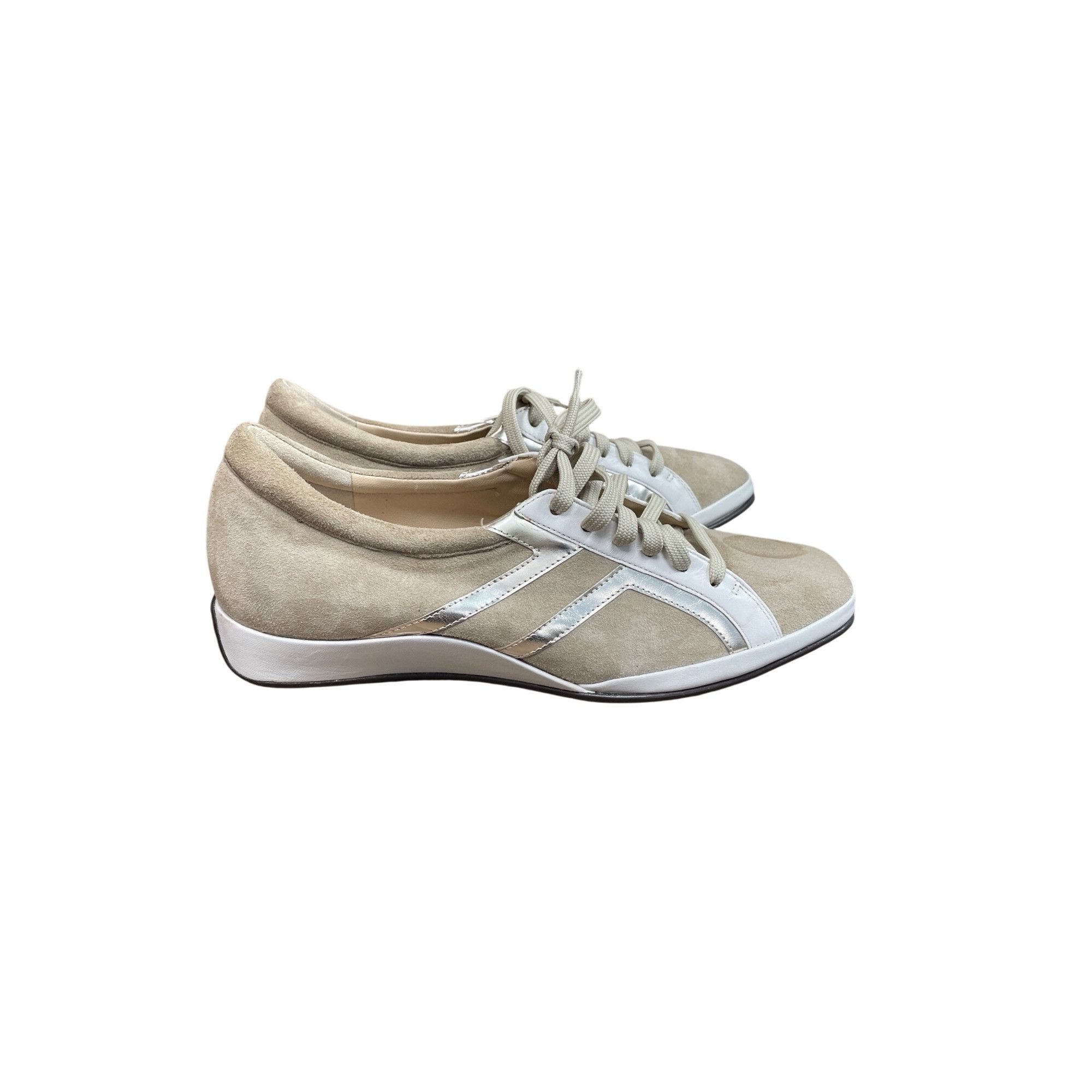 Other Amalfi by Rangoni womans beige suede low snakers Sz 9M SKU 9 Size US 9 / IT 39 - 13 Thumbnail