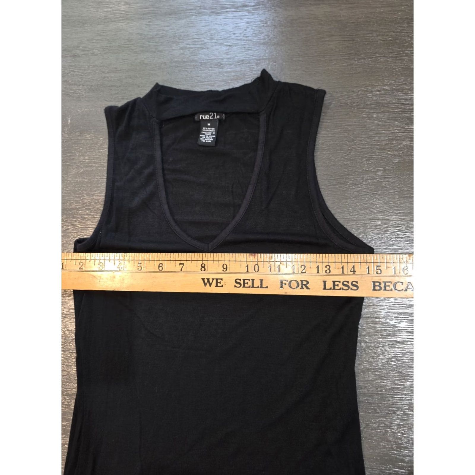 Vintage VINTAGE Rue21 Basic Knit Shirt Sleeveless Women XL Black Peep Hole Neck Casual T-Shirt Size XL / US 12-14 / IT 48-50 - 5 Thumbnail