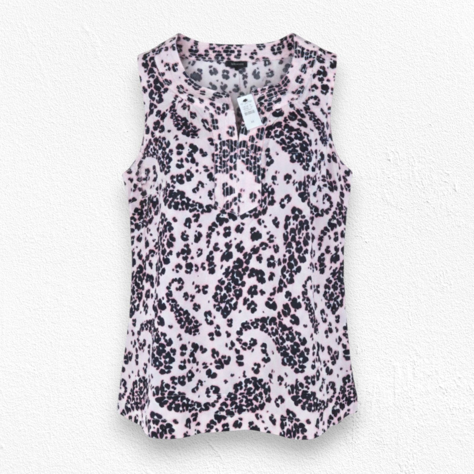 Other Pink Animal Print Sleeveless Blouse Size Medium Size M / US 6-8 / IT 42-44 - 1 Thumbnail
