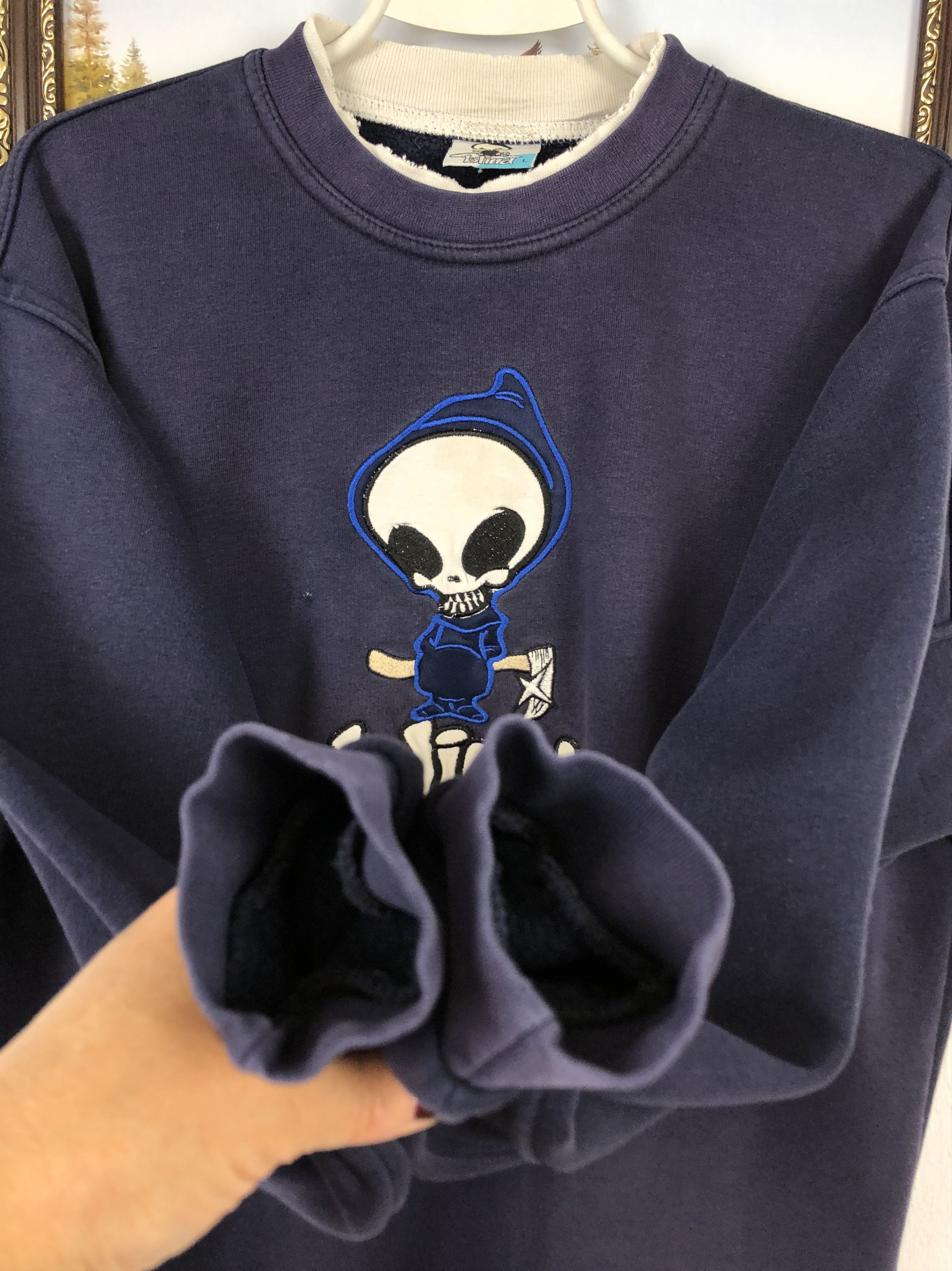 Vintage Vintage 90's Blind Skateboard Black Sweatshirt Rare Size US M / EU 48-50 / 2 - 10 Thumbnail