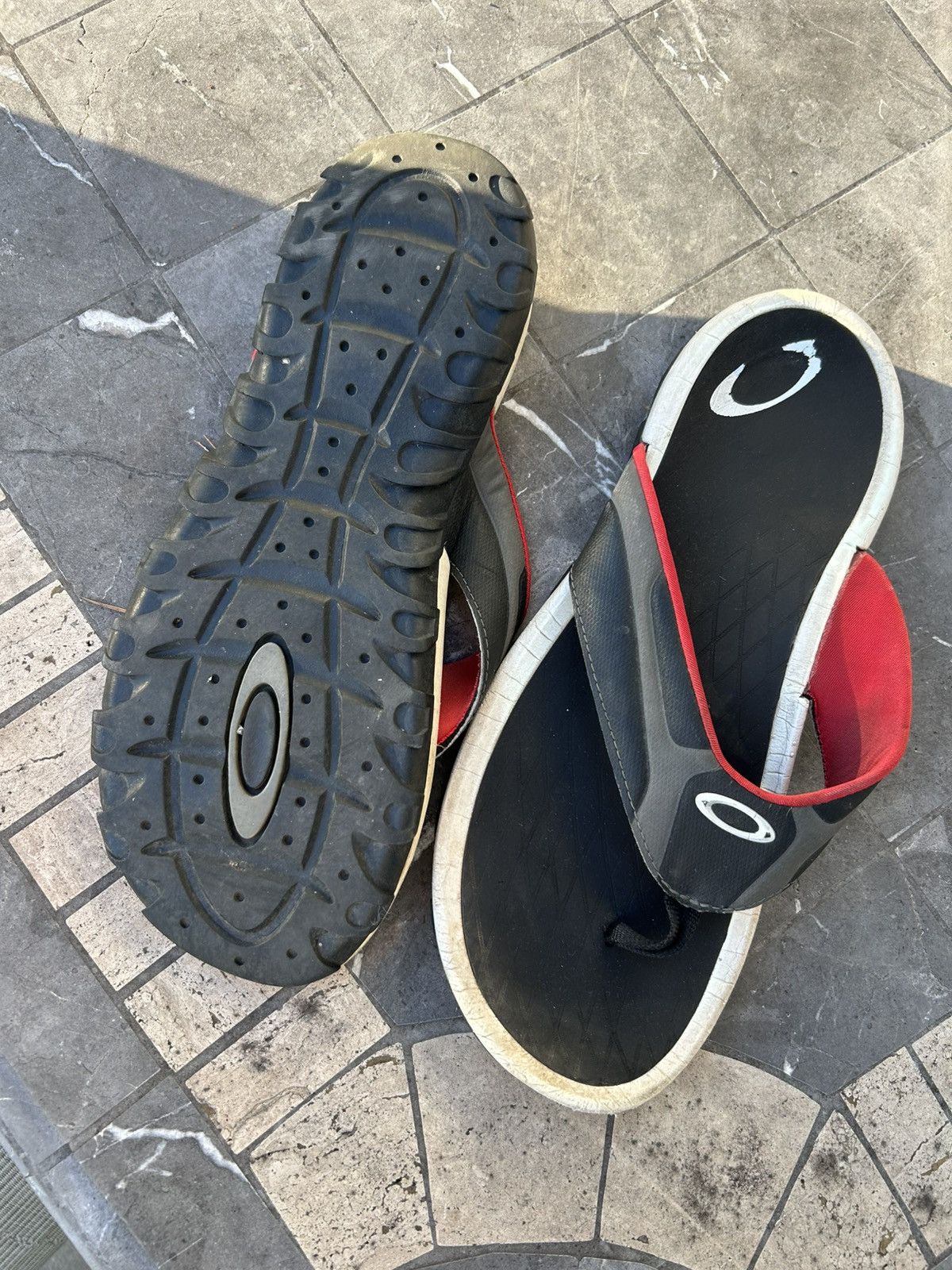 Oakley Oakley Flip Flops Size US 10.5 / EU 43-44 - 3 Thumbnail