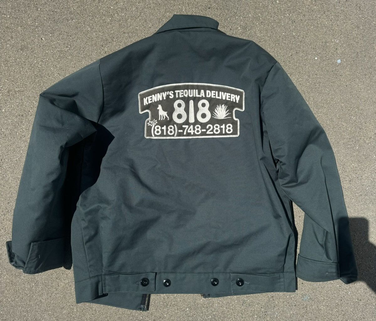 818 Tequila Delivery Jacket Small/ Medium KYLIE Jenner Kard