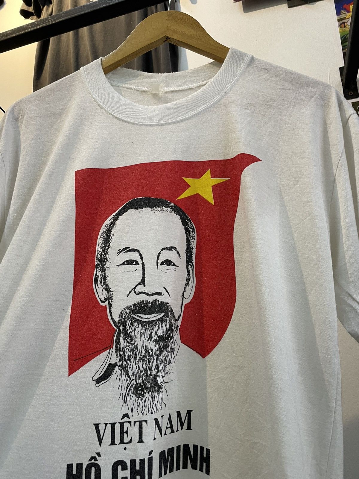 Band Tees Ho Chi Minh Size US L / EU 52-54 / 3 - 1 Thumbnail