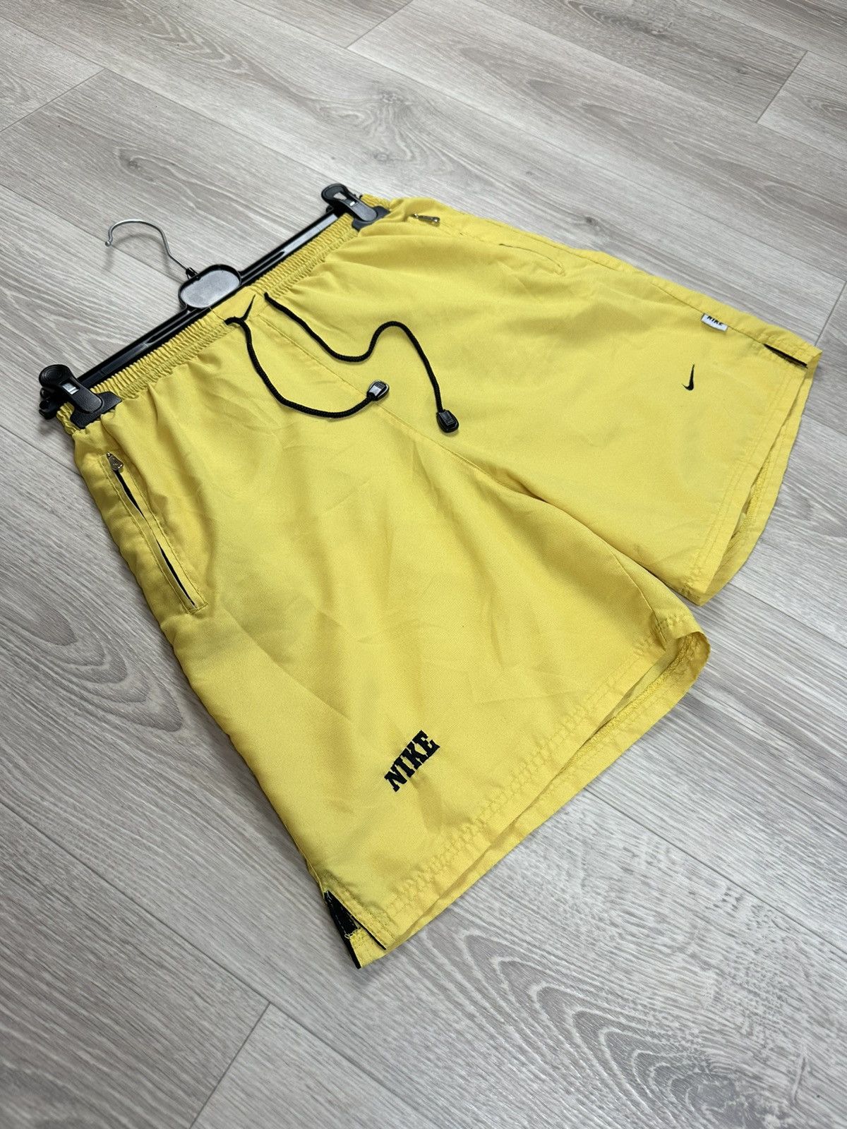 Nike × Vintage Nike Vintage 90s Shorts Swoosh Logo Rare Size US 34 / EU 50 - 6 Thumbnail
