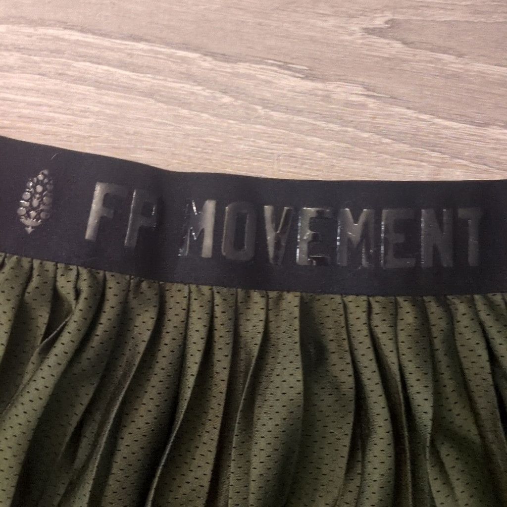 Free People Free people army green skirt size large Size 28" / US 6 / IT 42 - 2 Thumbnail