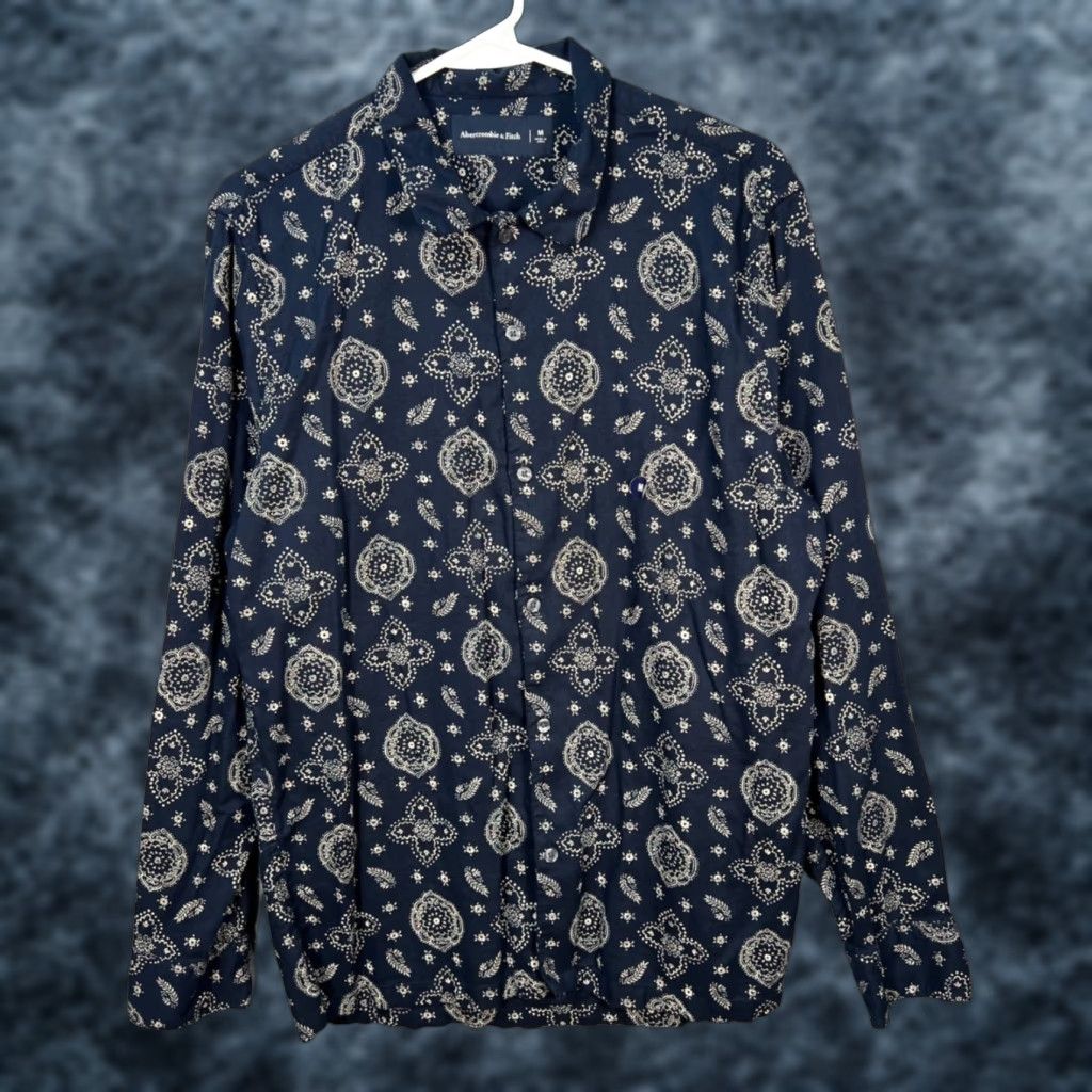 Abercrombie & Fitch Abercrombie & Fitch Mens Button-Up Shirt Navy Blue Bandana Print Long Sleeve Size M Size US M / EU 48-50 / 2 - 1 Thumbnail
