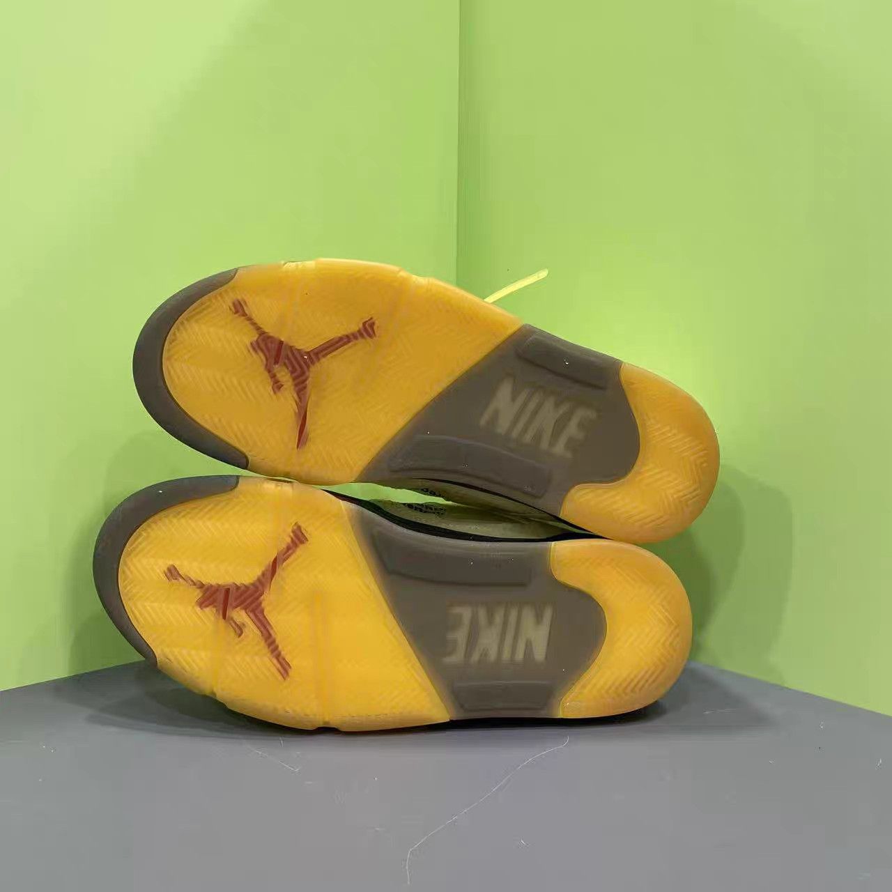 Jordan Brand Off-White x Air Jordan 5 White Muslin Basketball Shoes K15 Size US 10 / EU 43 - 8 Thumbnail