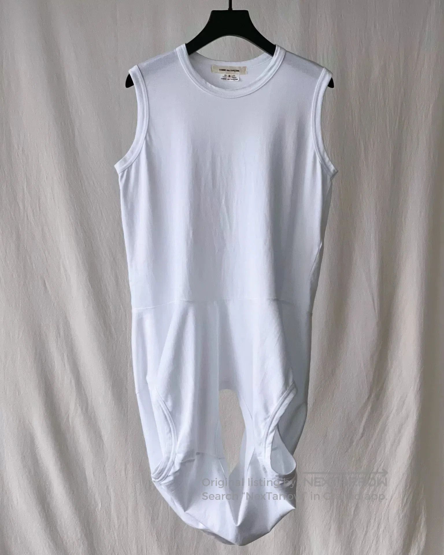 CDG by Comme des Garcons Unique Deconstructed White T-Shirt. Size S / US 4 / IT 40 - 5 Thumbnail