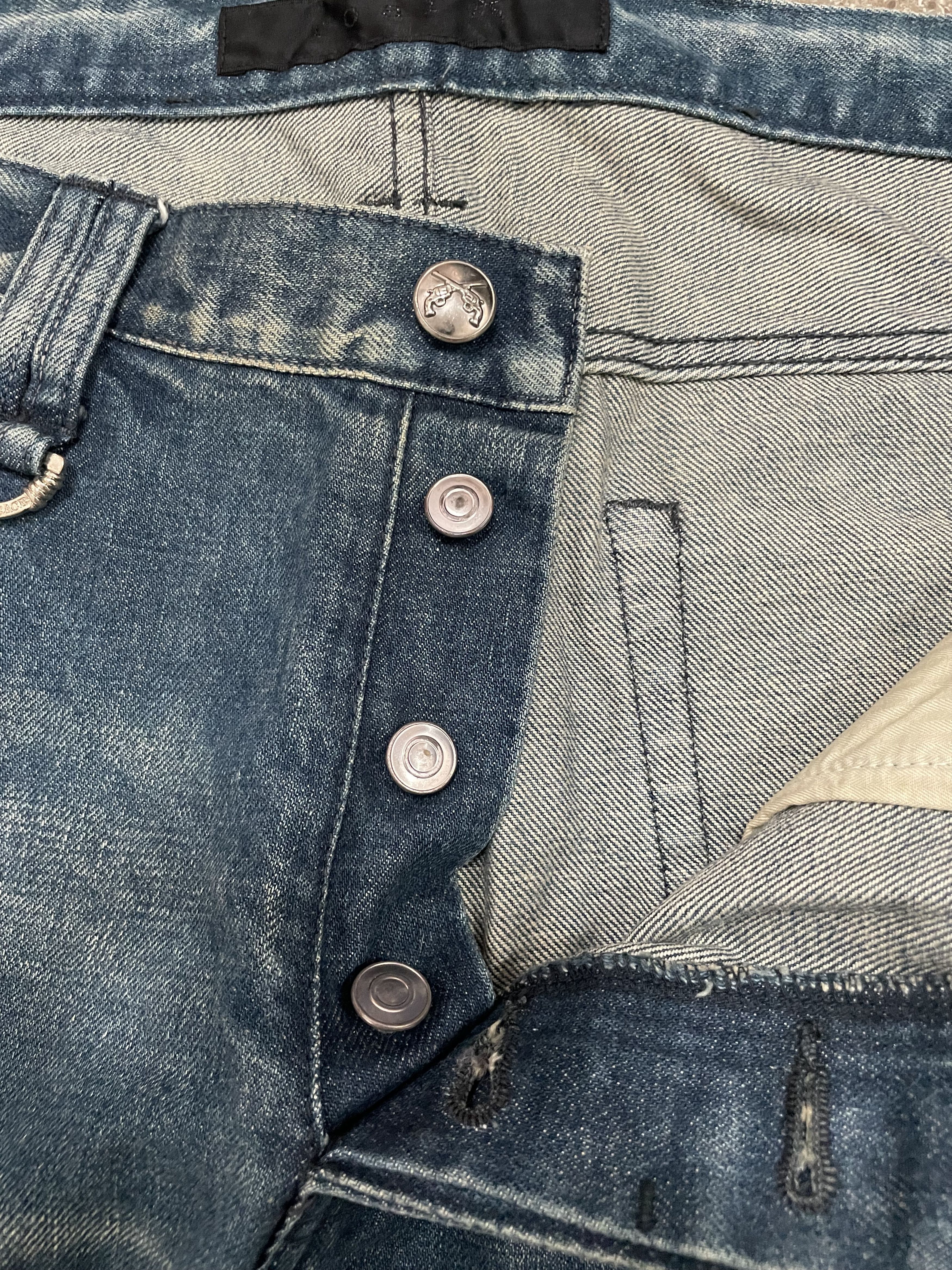 roarguns Roarguns Swarovski Shield Logo Denim Jeans Size US 33 - 6 Thumbnail