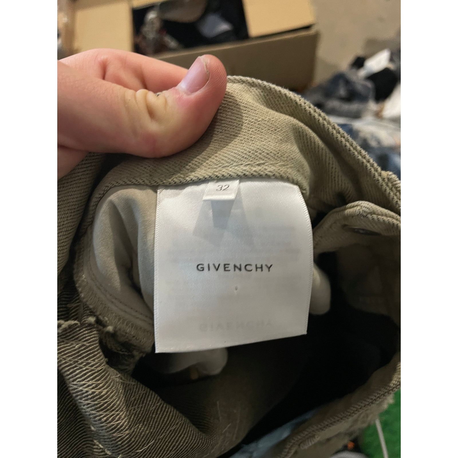 Givenchy Givenchy Distressed Ribbed Jeans New With Tags 32 Size US 32 / EU 48 - 5 Thumbnail