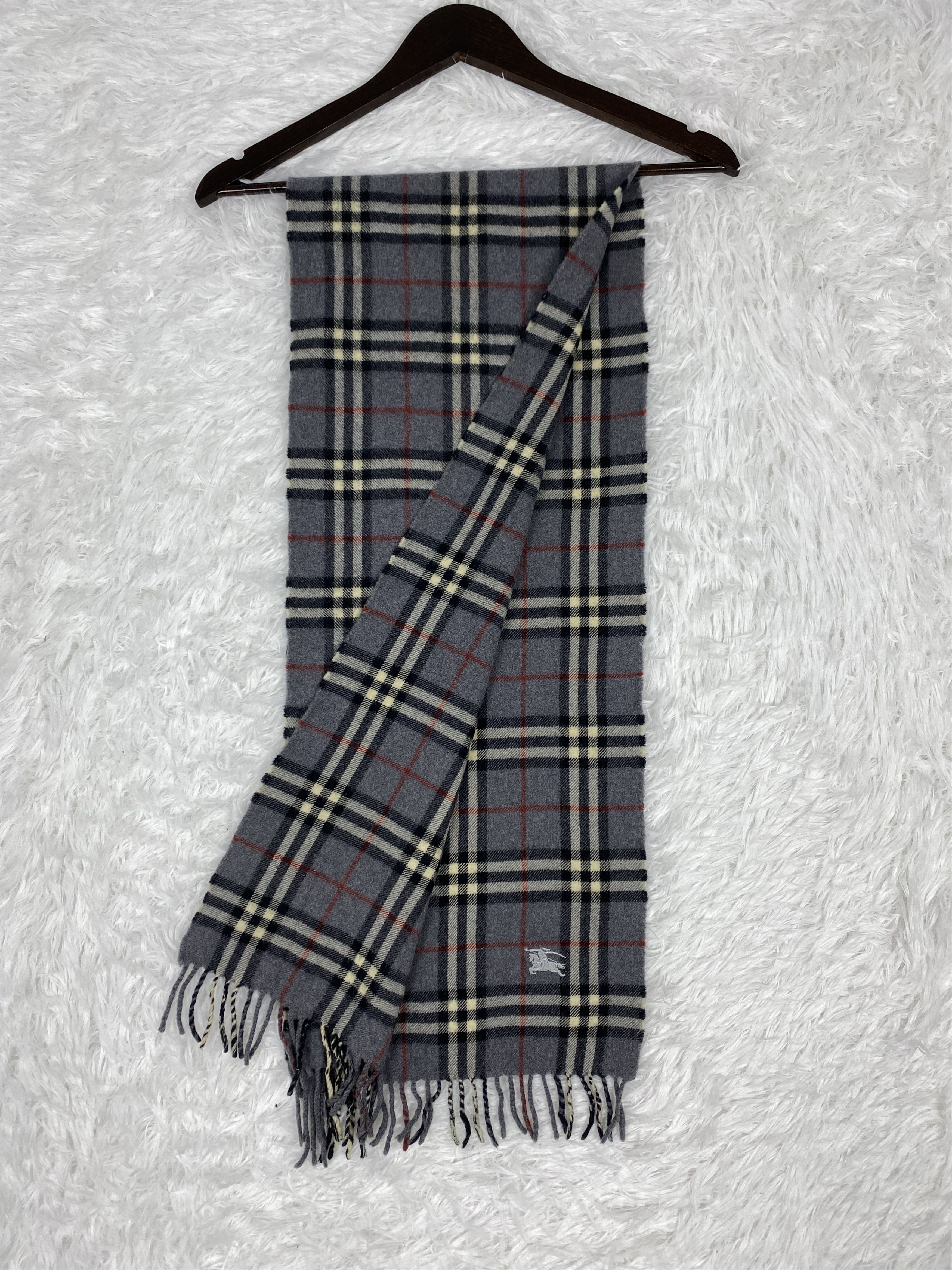 Burberry Vintage Burberry Scarf / Muffler Neckwear PM0149 Size ONE SIZE - 6 Thumbnail