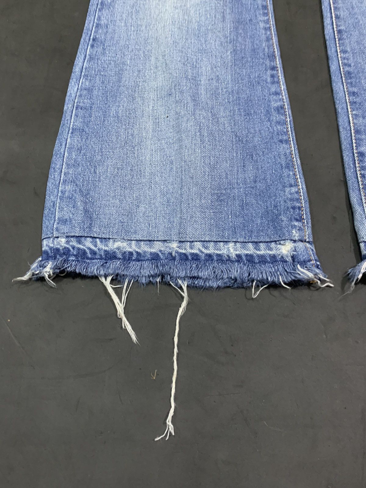 Versace 🖤BLACKDAY🖤Versace distressed flared jeans Size 31" - 12 Thumbnail