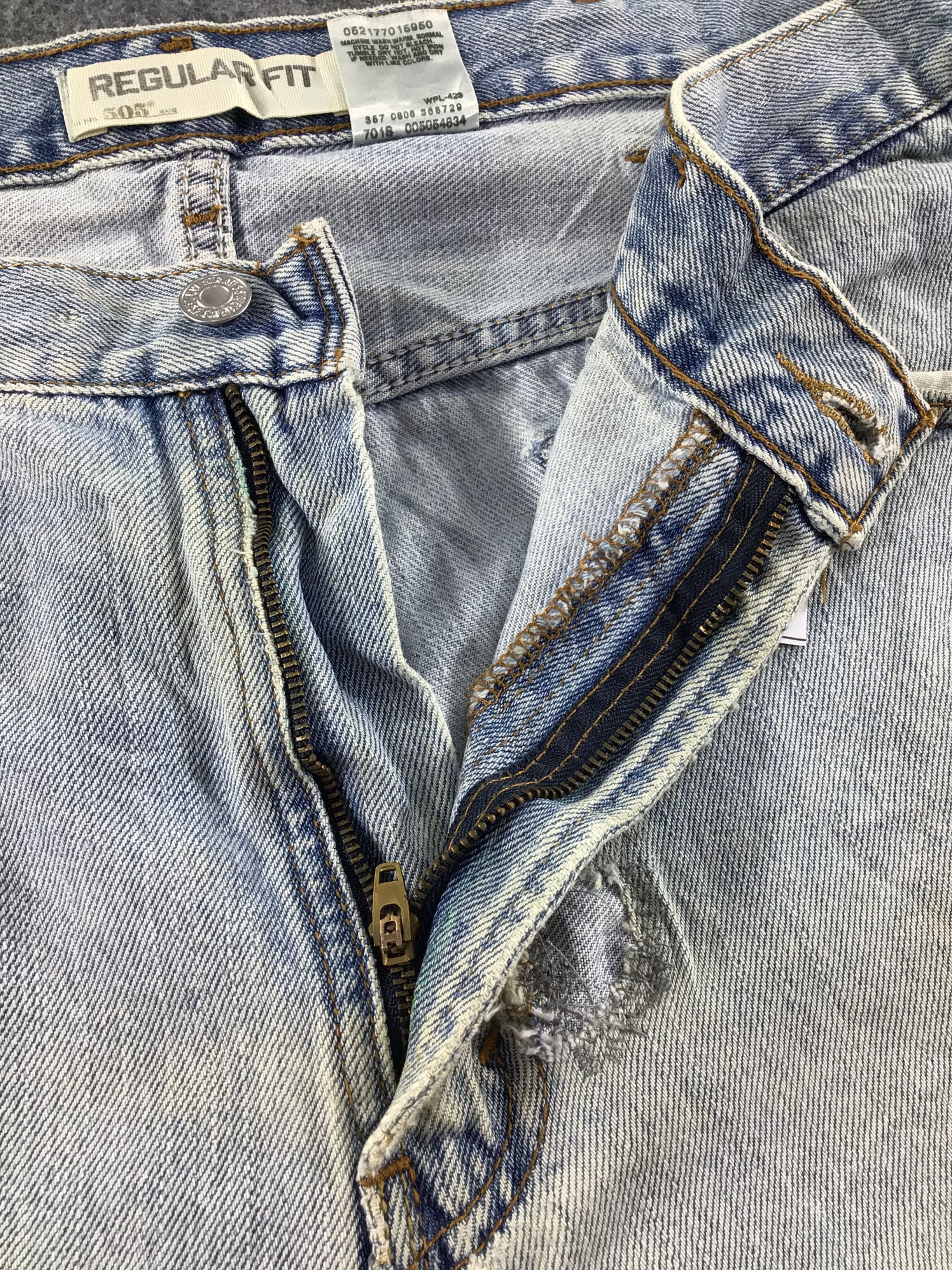Levi's Vintage Levis 505 Jeans-J596 Size US 37 - 7 Thumbnail