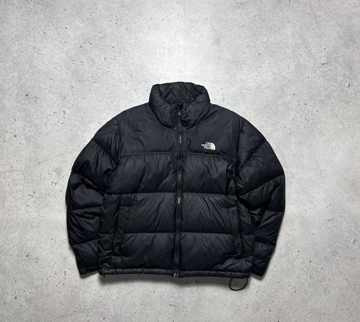 The North Face The North Face 700 Nuptse Black Down Pufffer Jacket Size L / US 10 / IT 46 - 1 Thumbnail