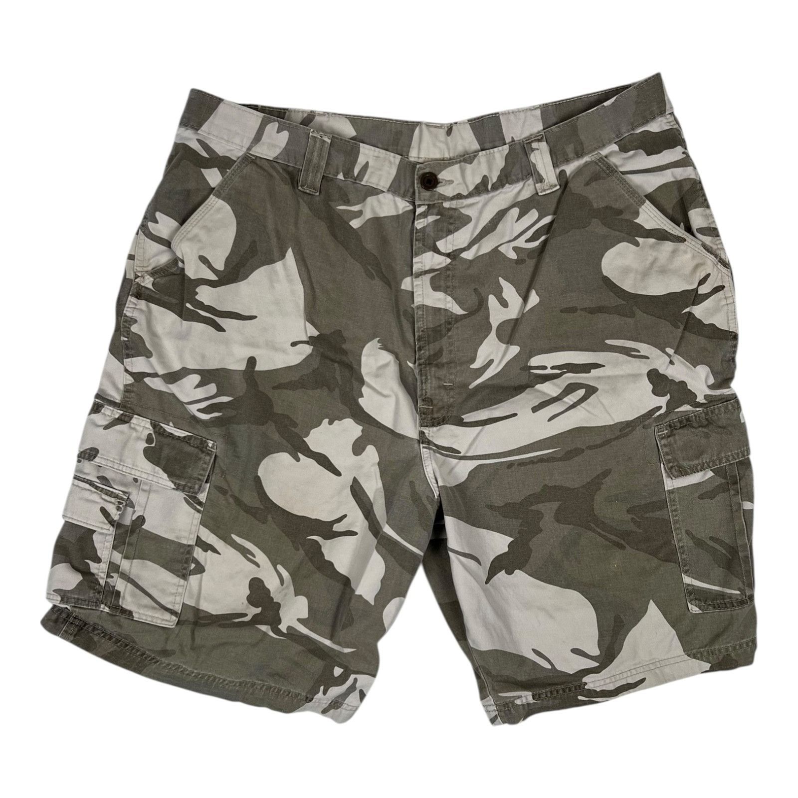 Wrangler Wrangler Shorts Mens 38 Green Camo Ripstop Cargo Stretch 9 I Size US 38 / EU 54 - 1 Thumbnail