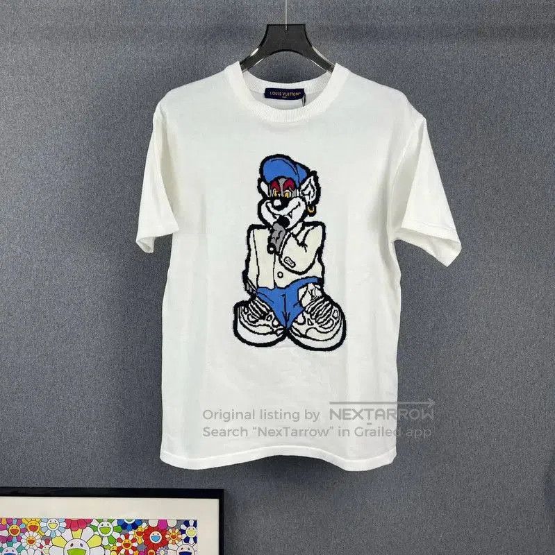 Louis Vuitton White Graphic T-shirt for Men .