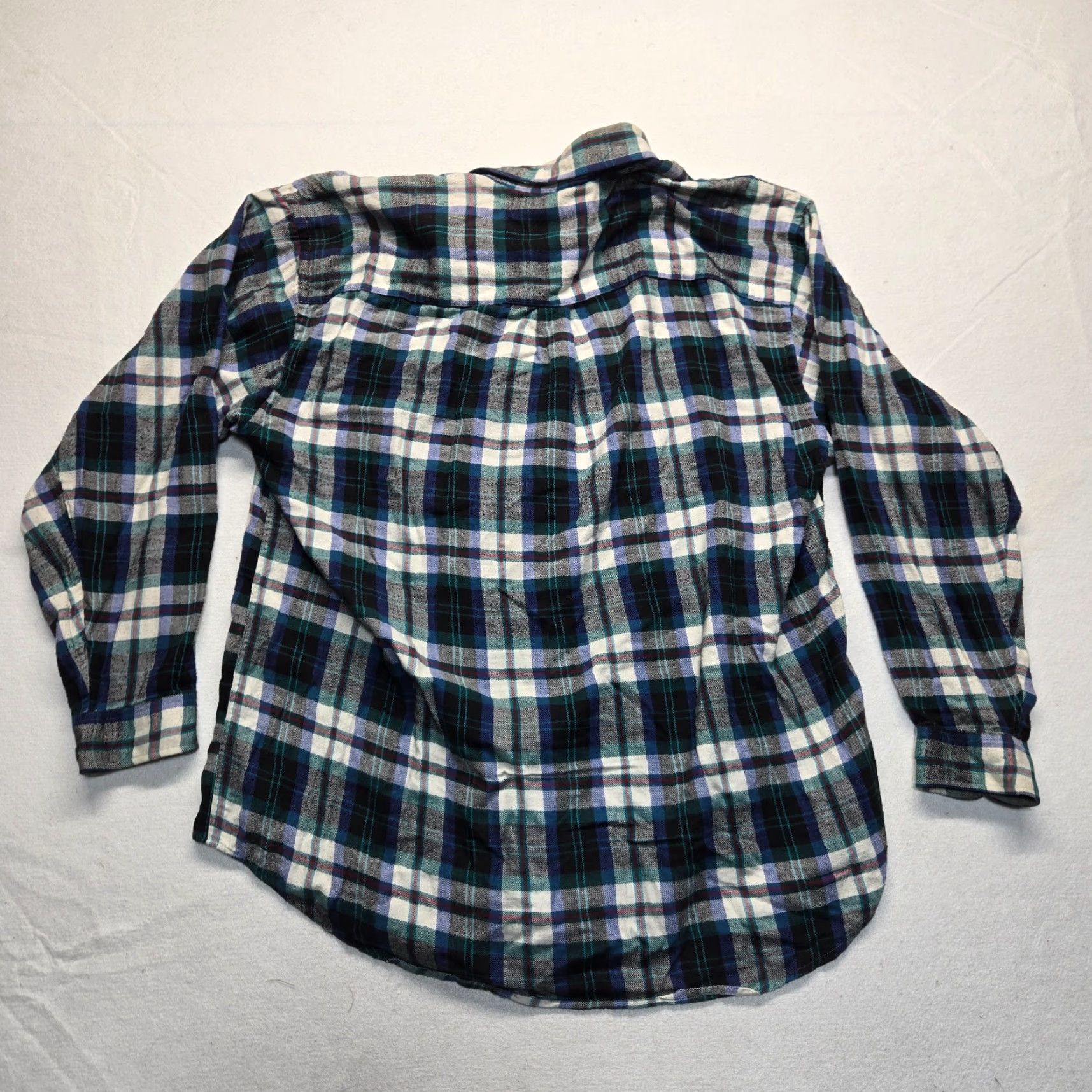 Van Heusen VINTAGE Van Heusen Flannel Plaid Button-Up Shirt Adult Men's XLT Blue Big & Tall Size US XL / EU 56 / 4 - 7 Thumbnail