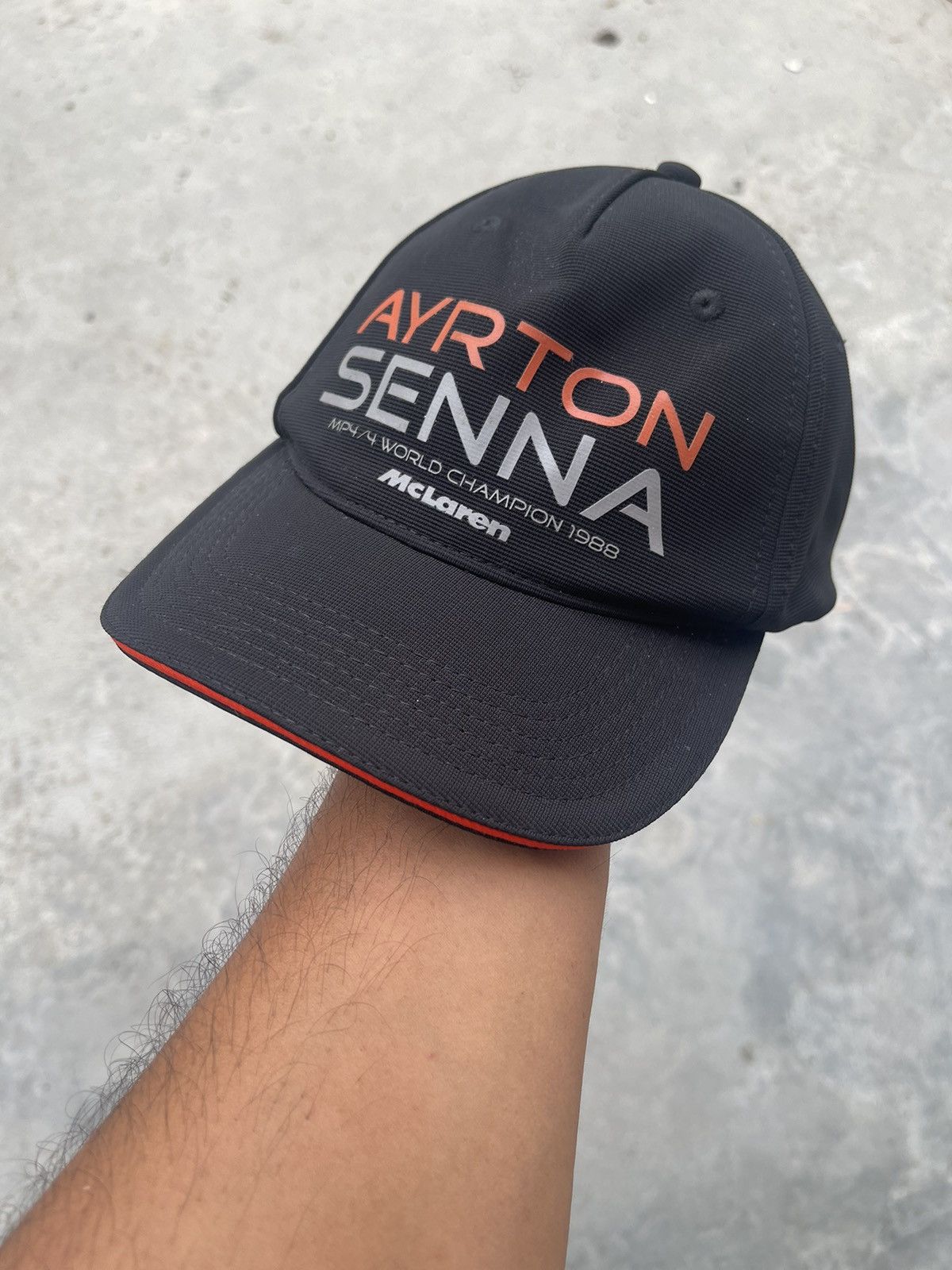 Sports Specialties × Vintage Vintage McLaren Team Cap Ayrton Senna Mercedes Benz BMW Audì Size ONE SIZE - 2 Thumbnail
