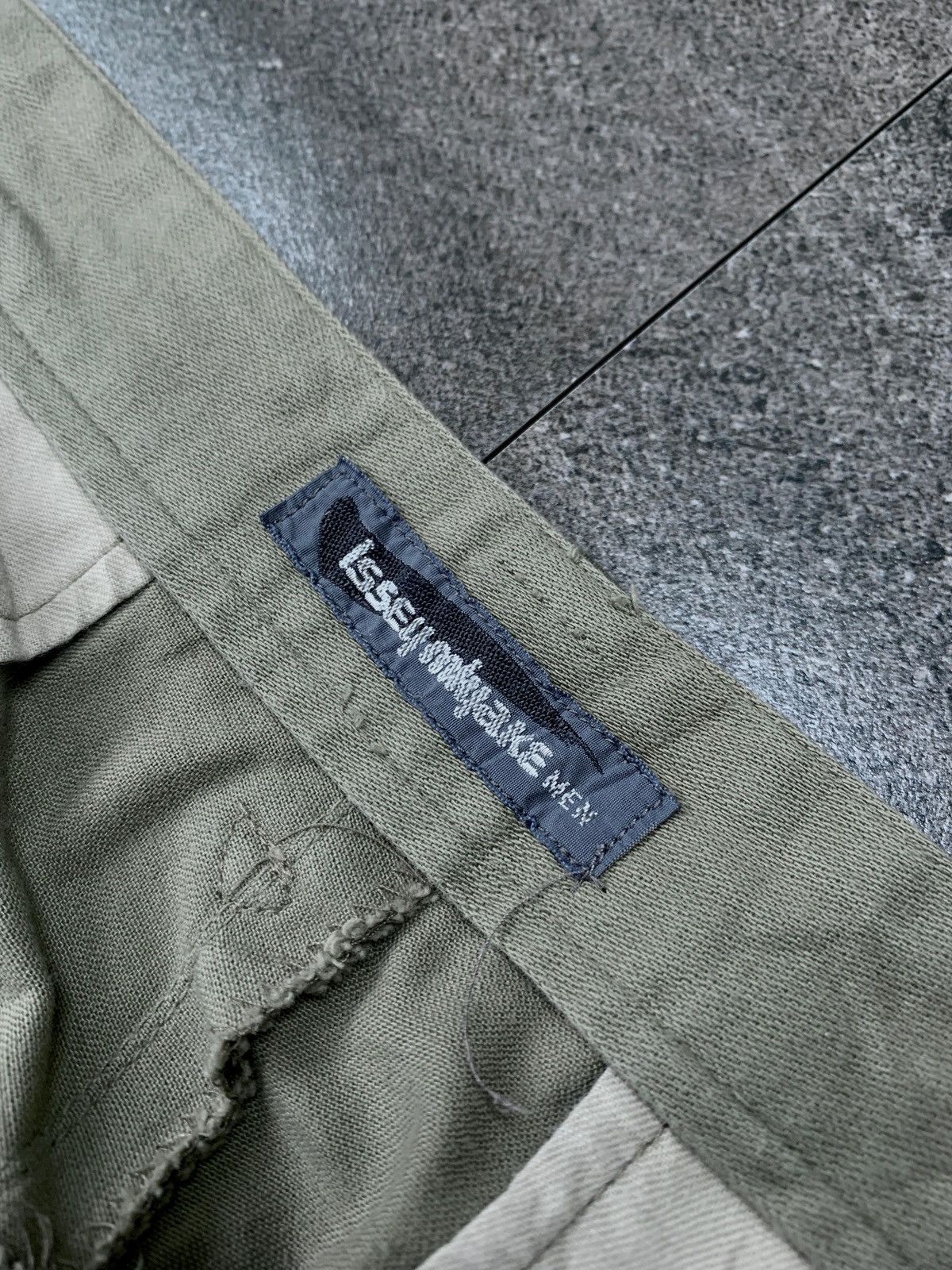 Issey Miyake FREE TAX! 90s Diagonal Stitched Trousers Size US 30 / EU 46 - 9 Thumbnail