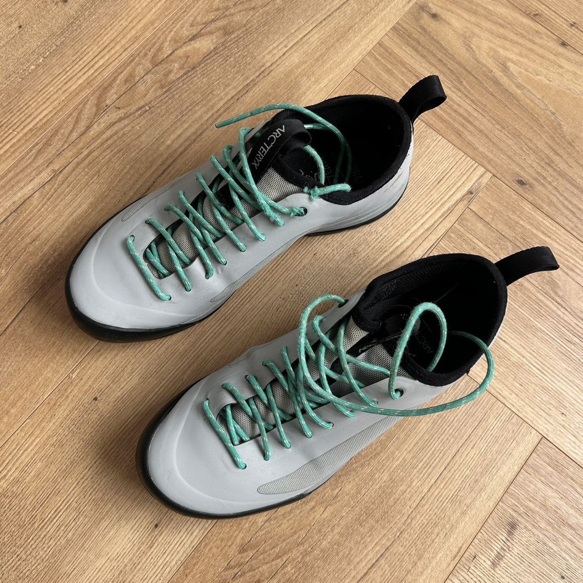 Arc'teryx Arc’teryx Acrux SL Hiking Shoes Size US 5.5 / IT 35.5 - 2 Thumbnail