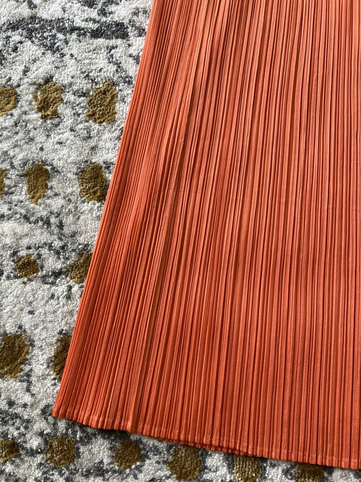 Pleats Please Issey Miyake Vintage Pleats Please Issey Miyake orange skirt Size 22" - 9 Thumbnail