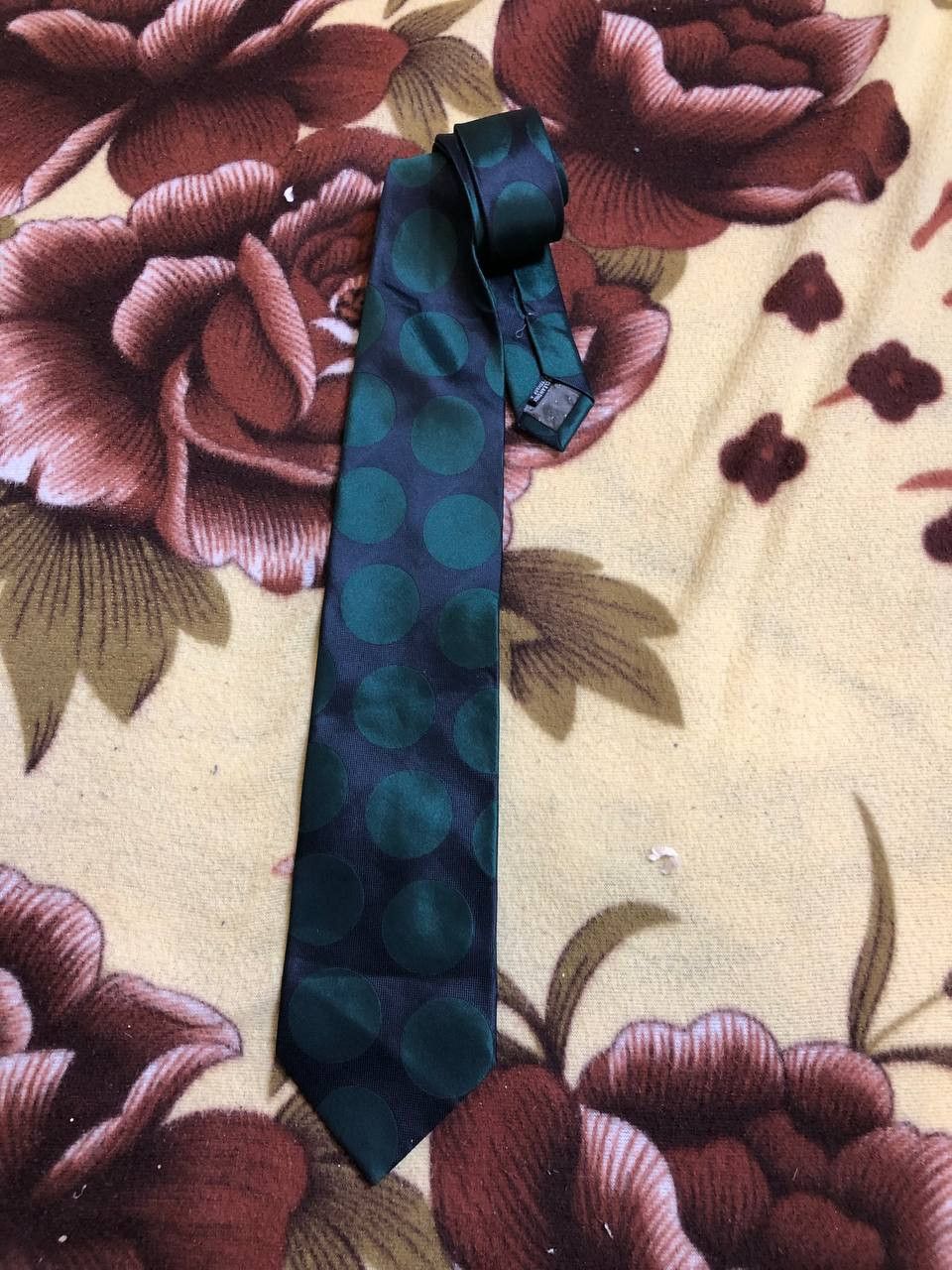 Yves Saint Laurent Yves Saint Laurent Tie Dark Polka Dot Necktie Size ONE SIZE - 1 Thumbnail