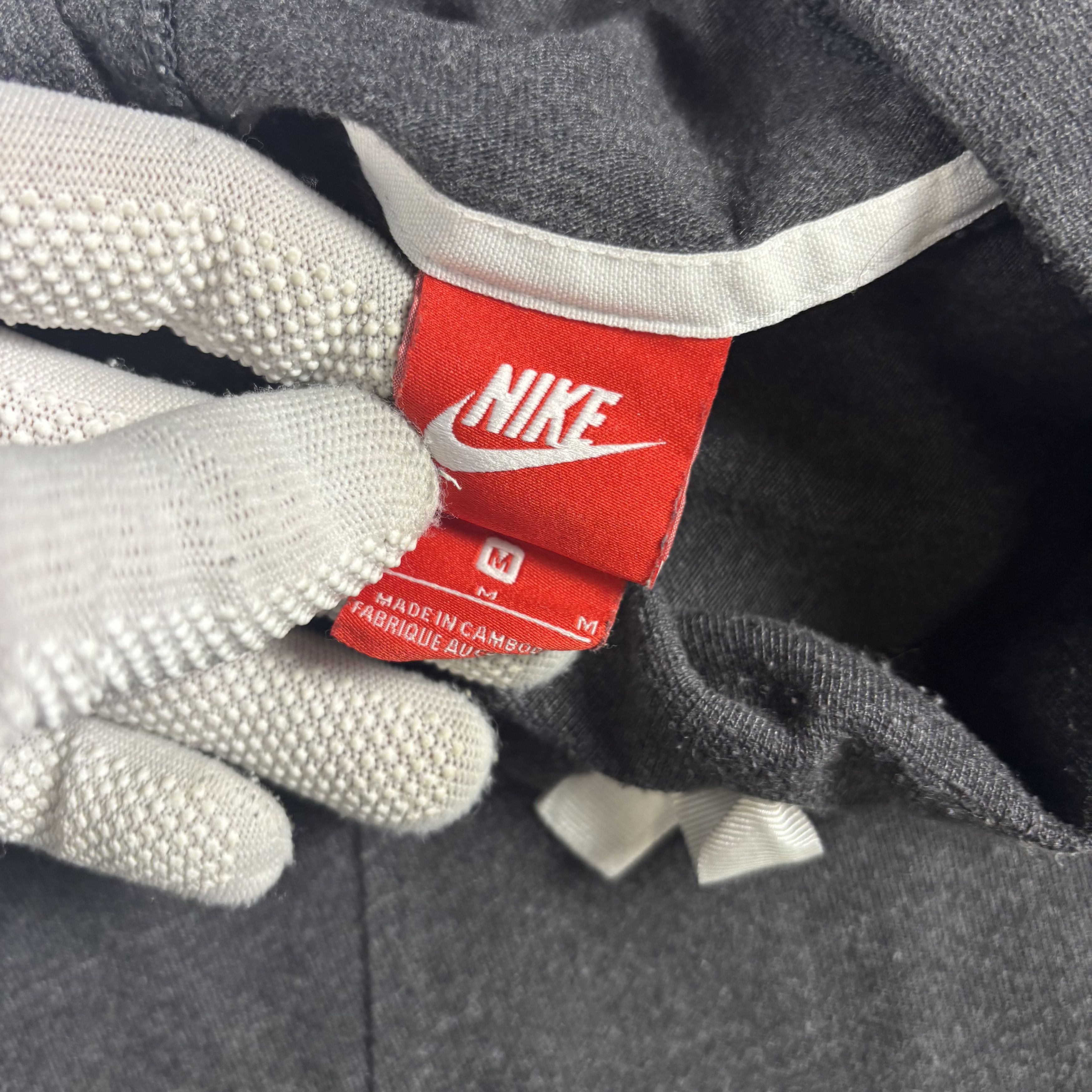 Nike Nike hoodie Size US M / EU 48-50 / 2 - 6 Thumbnail