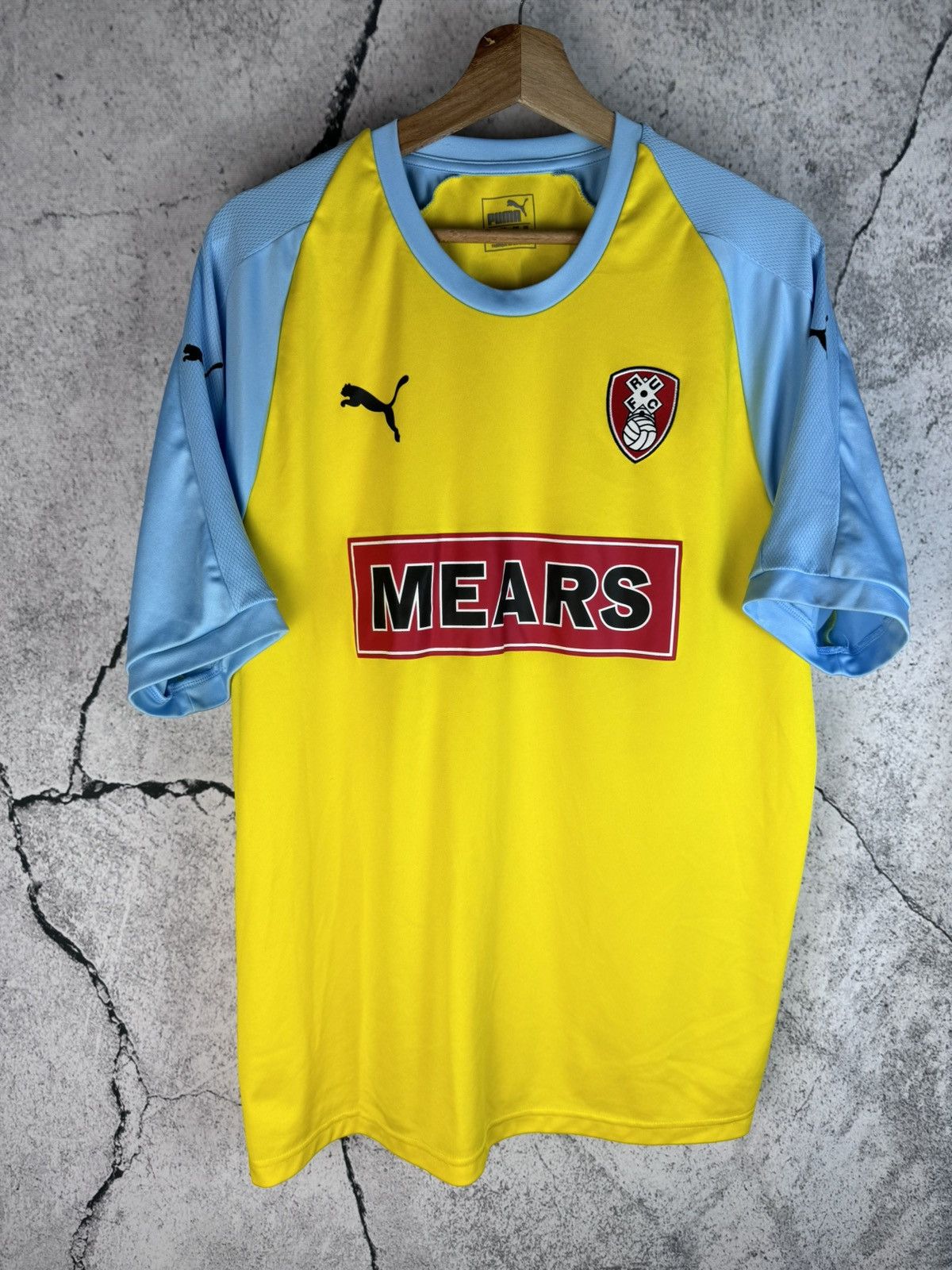Puma Rotherham United England Puma Home Soccer Jersey Size US XL / EU 56 / 4 - 1 Thumbnail