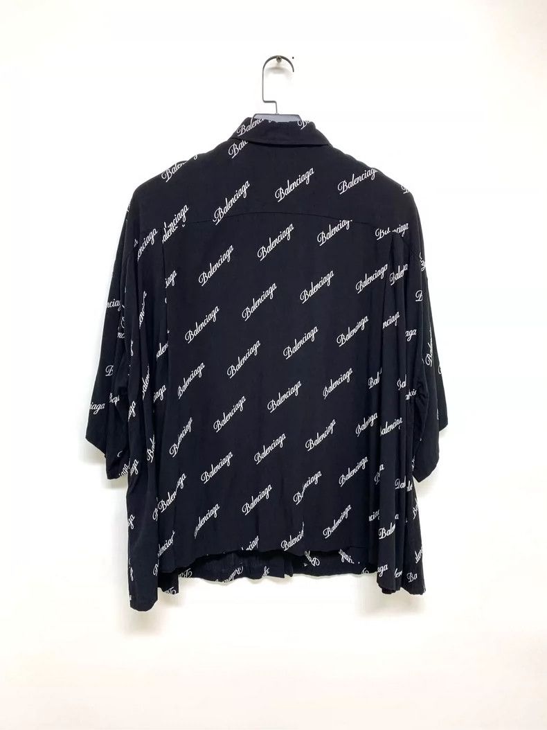 Balenciaga Balenciaga size 34 Barrage Full Print Logo Cardigan/Size 3 Size S / US 4 / IT 40 - 2 Thumbnail